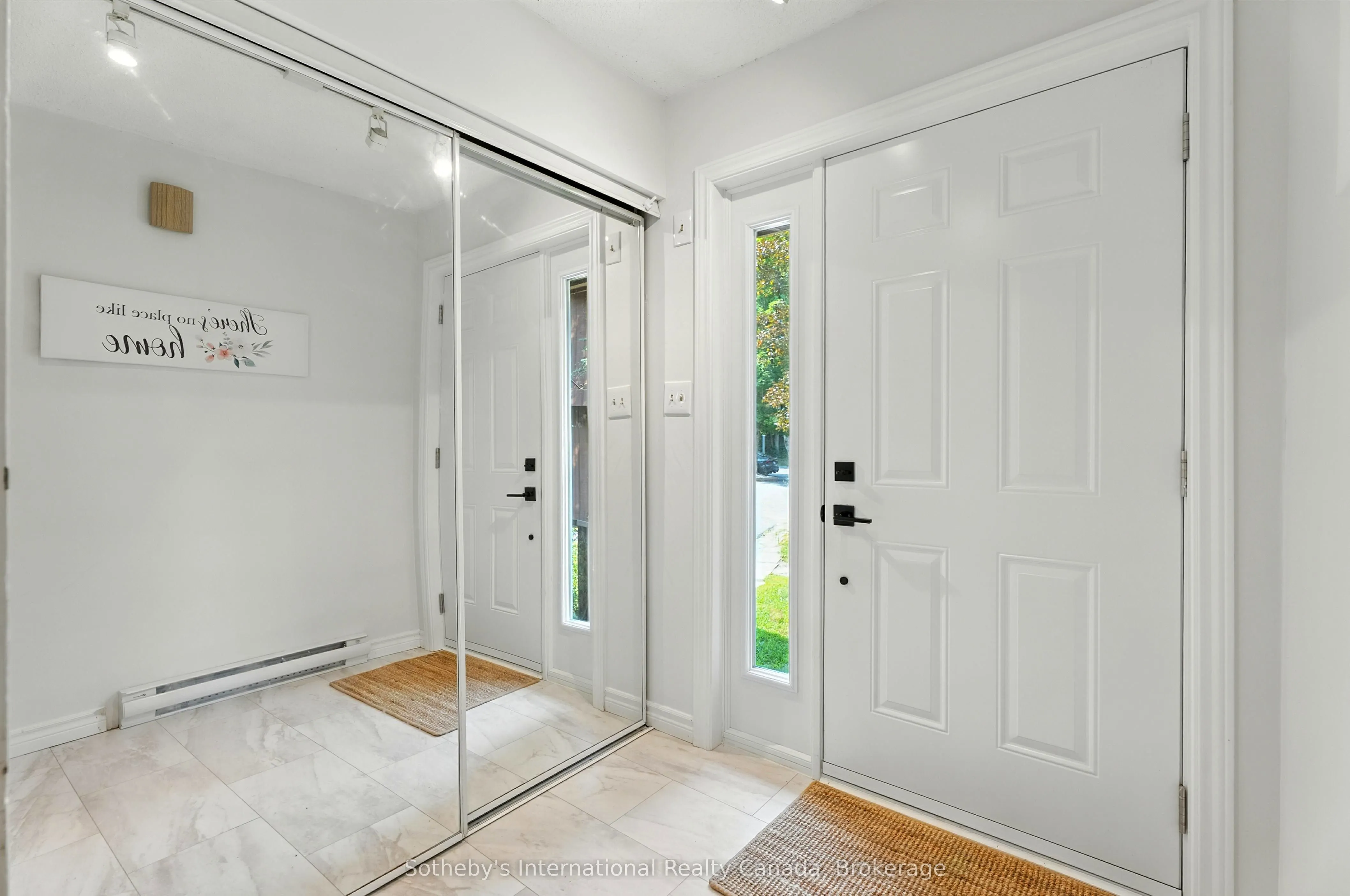 49 Southbank Drive, #10