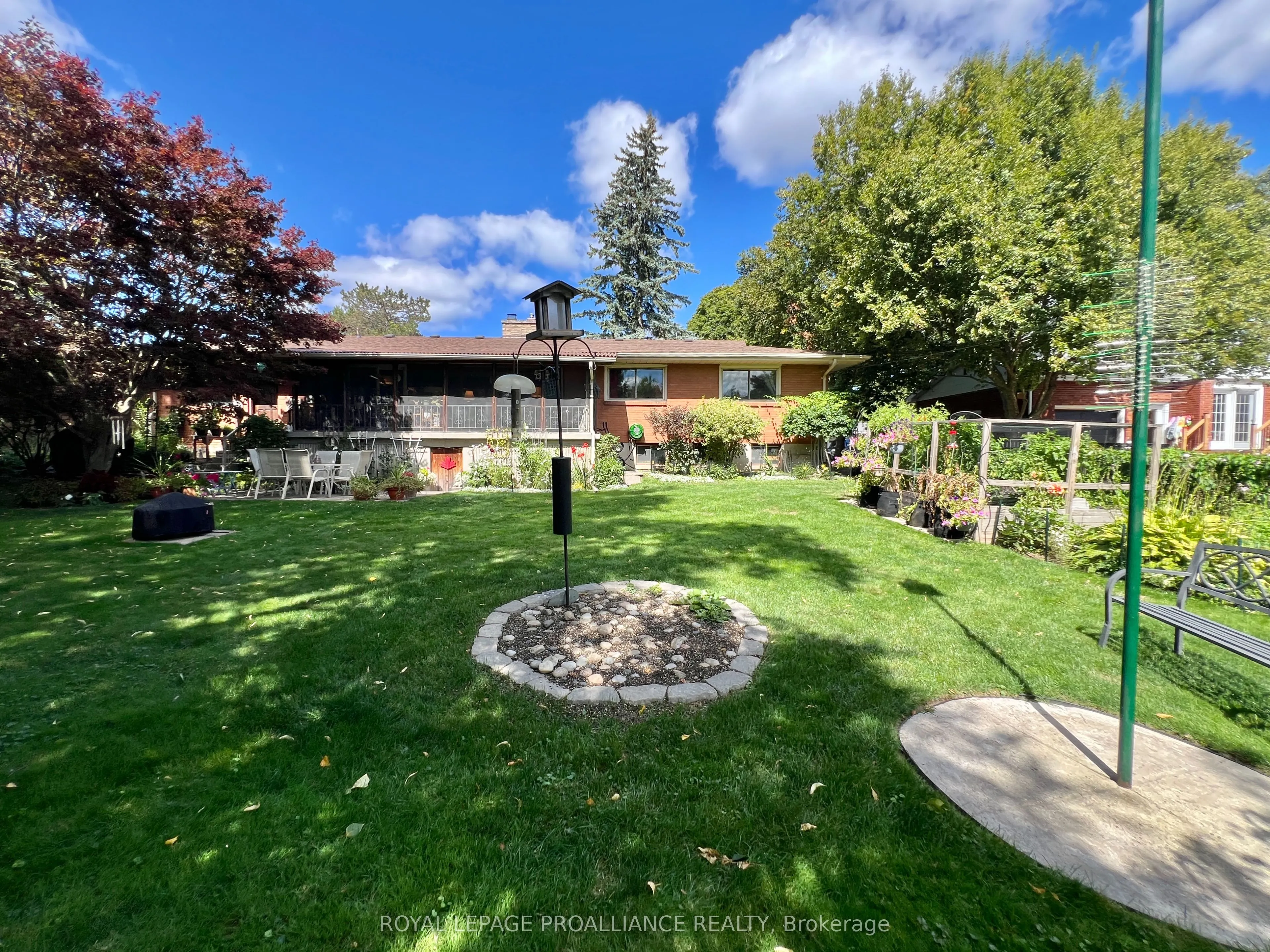 9 Sunset Drive