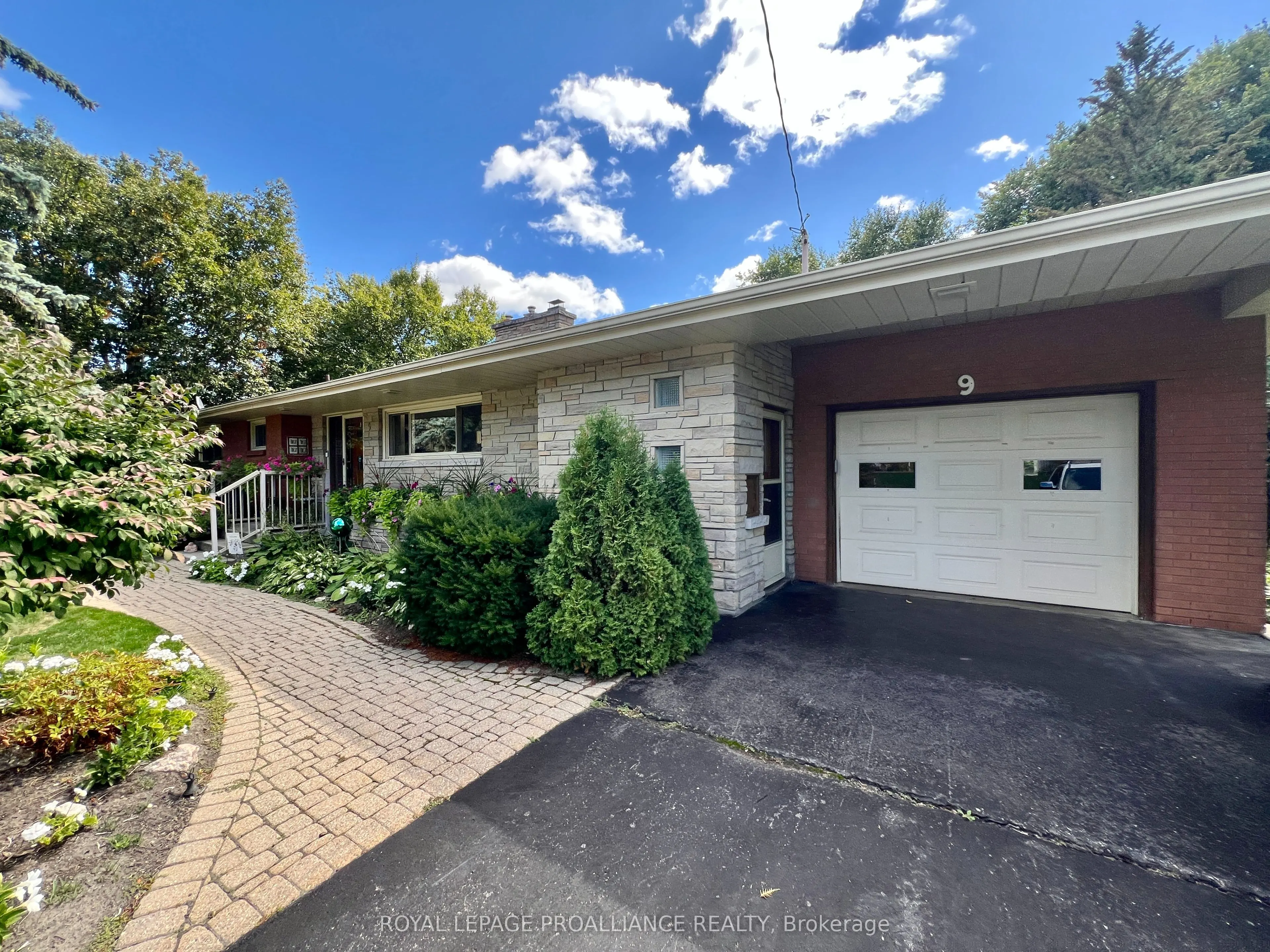 9 Sunset Drive