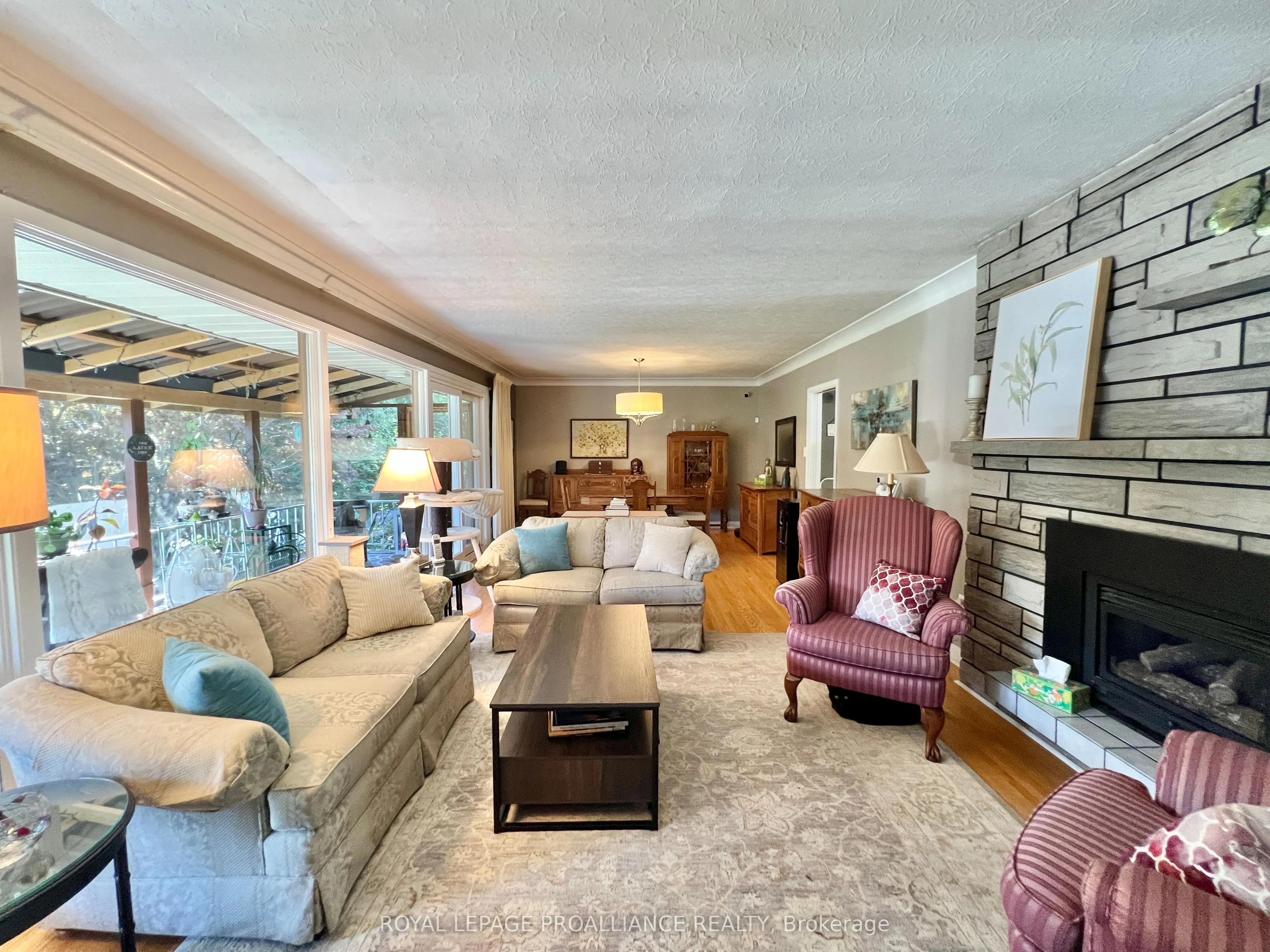 9 Sunset Drive