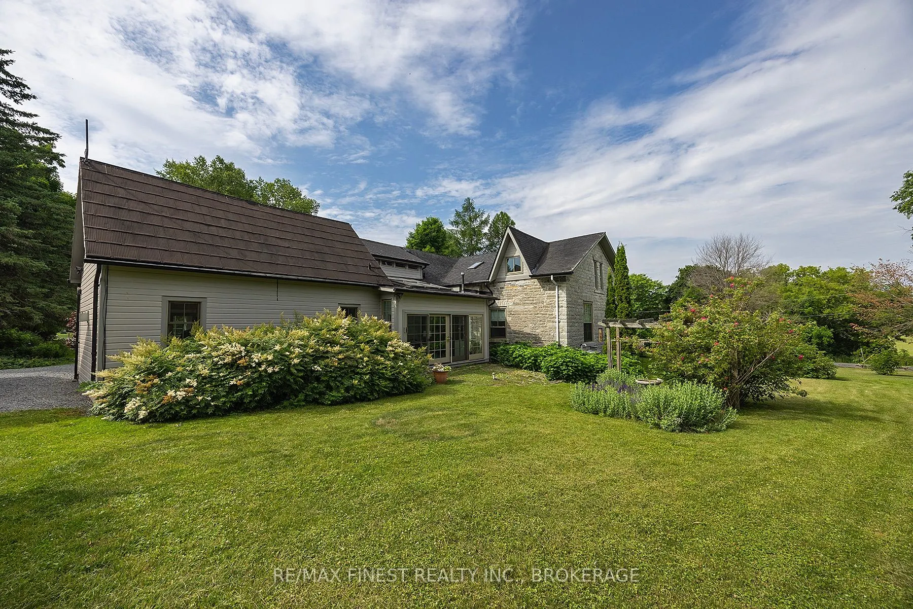 187 SIMMONS Road
