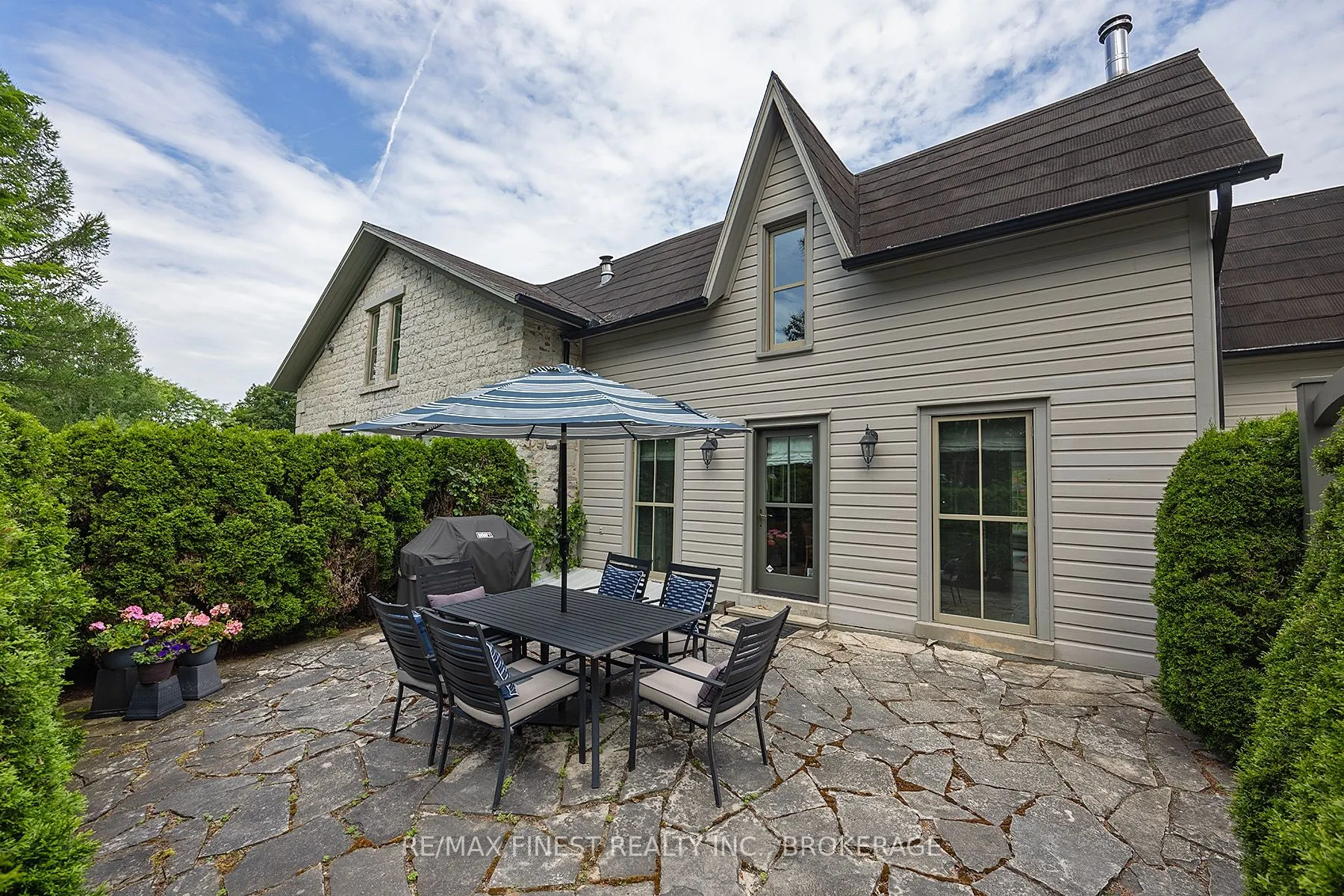 187 SIMMONS Road