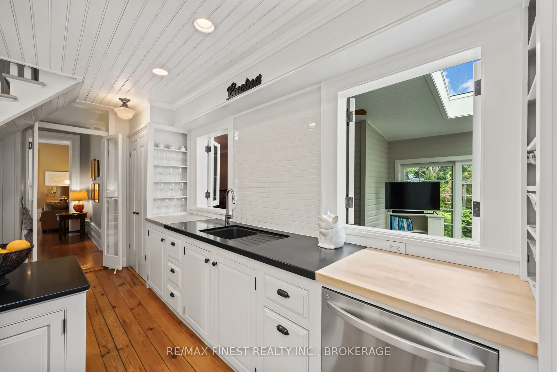 187 SIMMONS Road