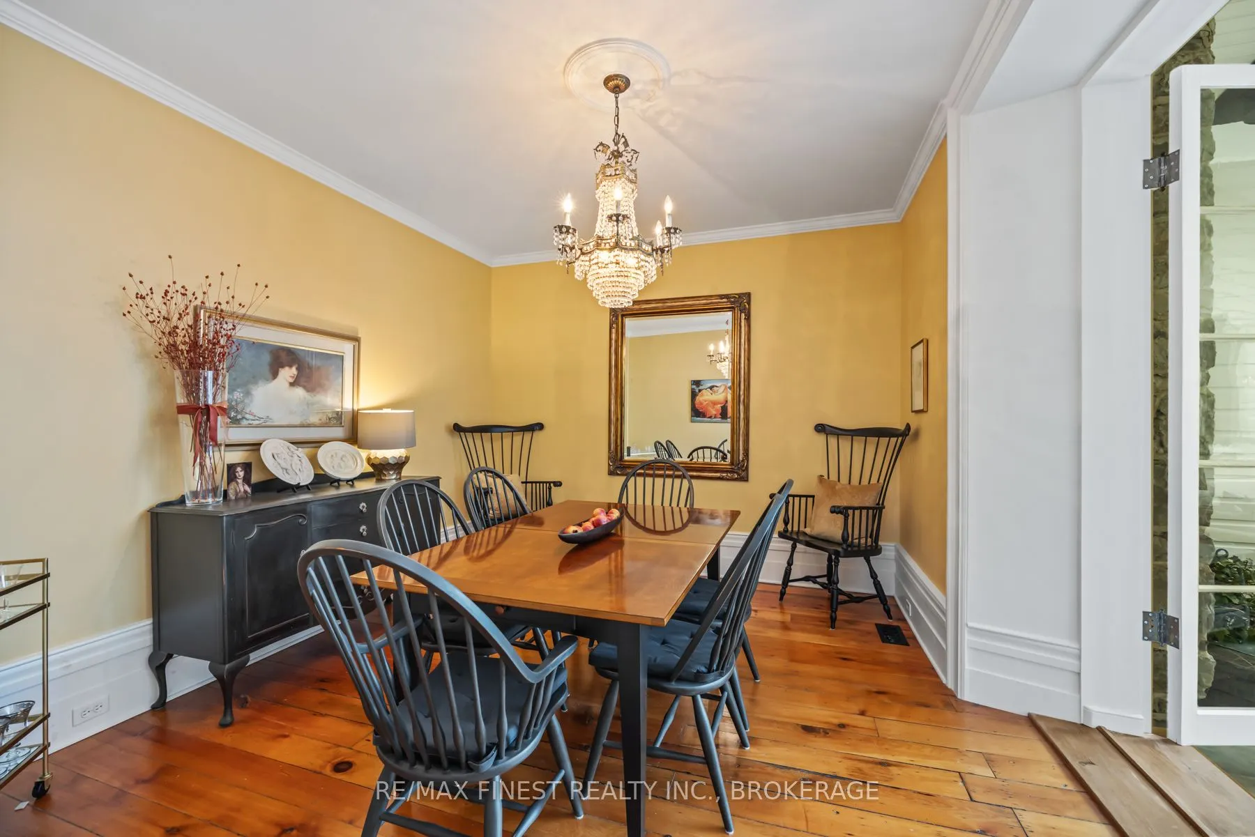 187 SIMMONS Road