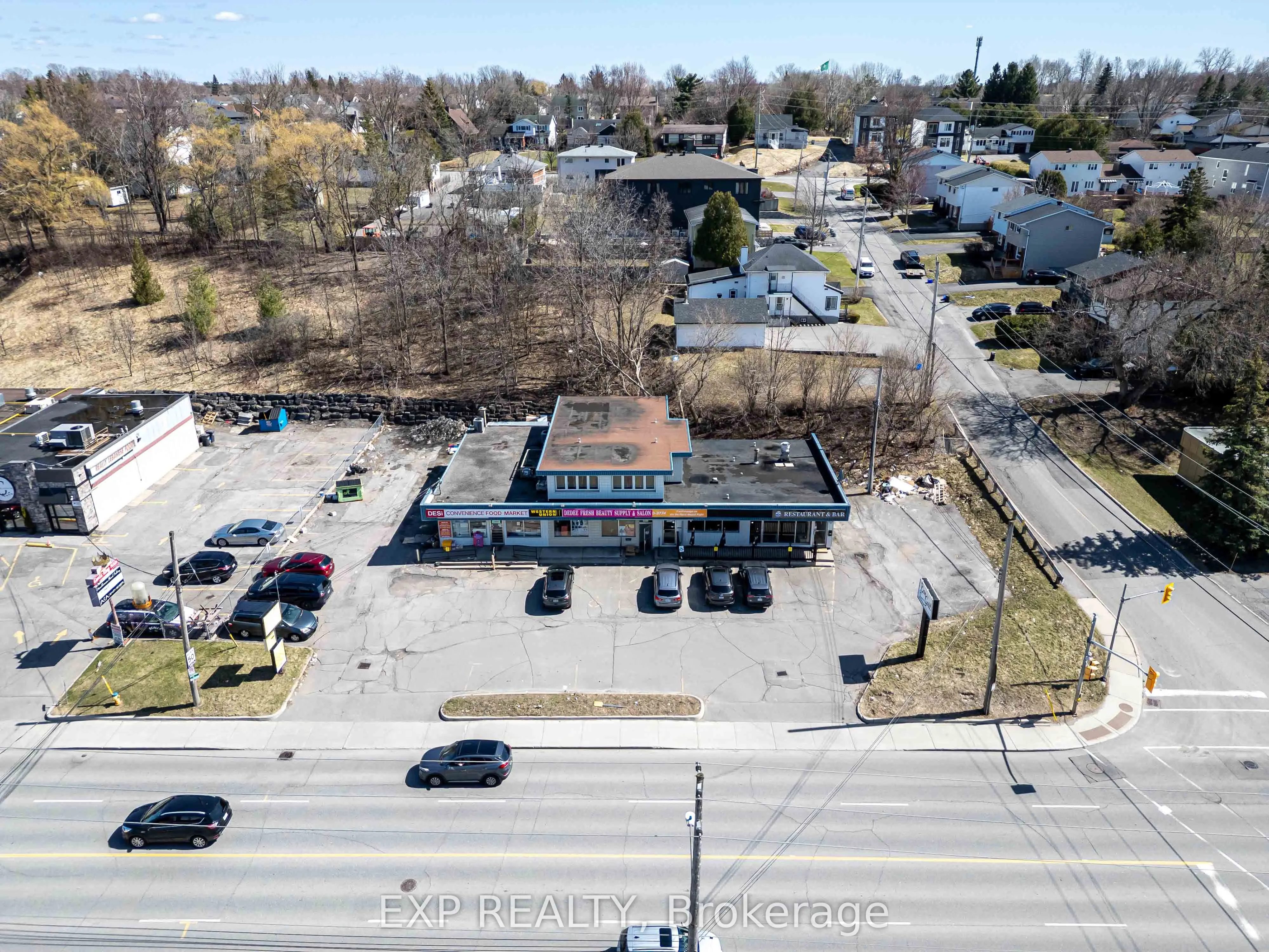 2564 - 2580 ST JOSEPH Boulevard