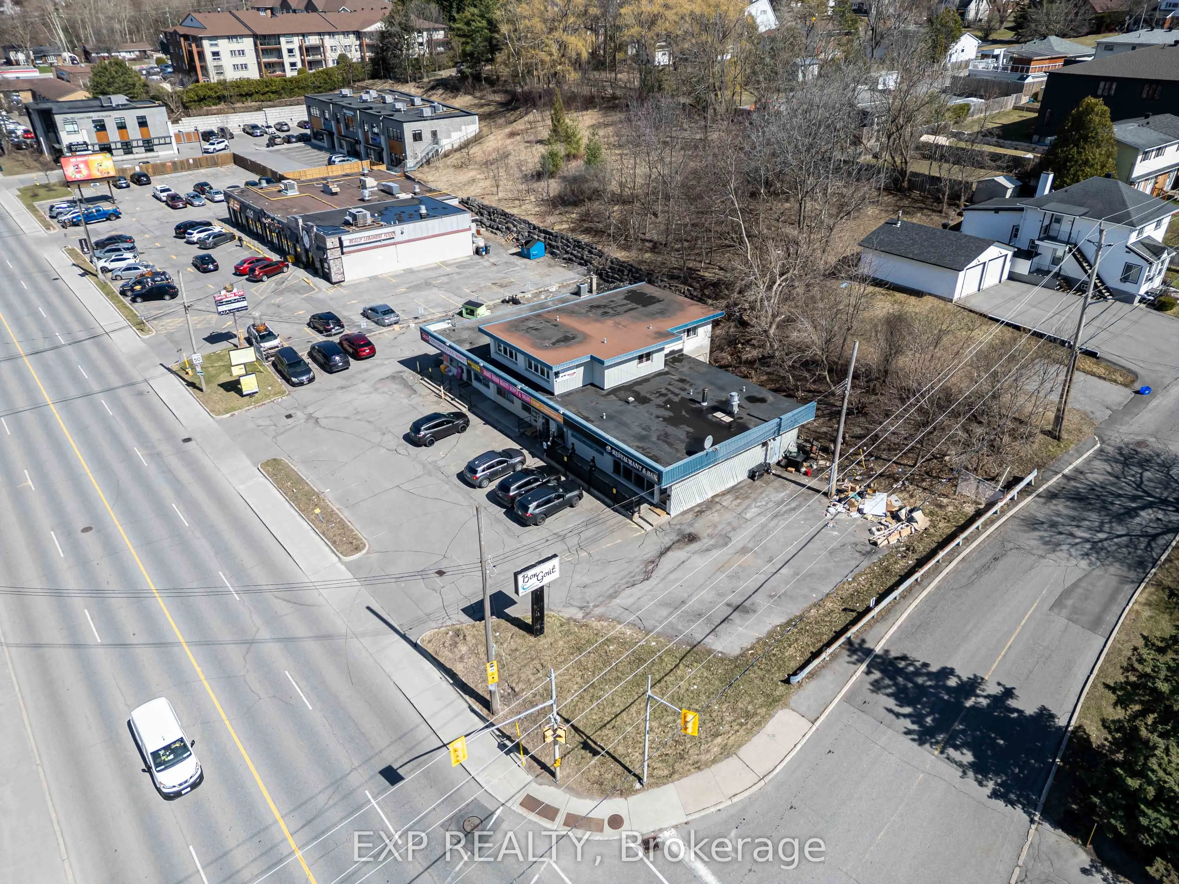2564 - 2580 ST JOSEPH Boulevard