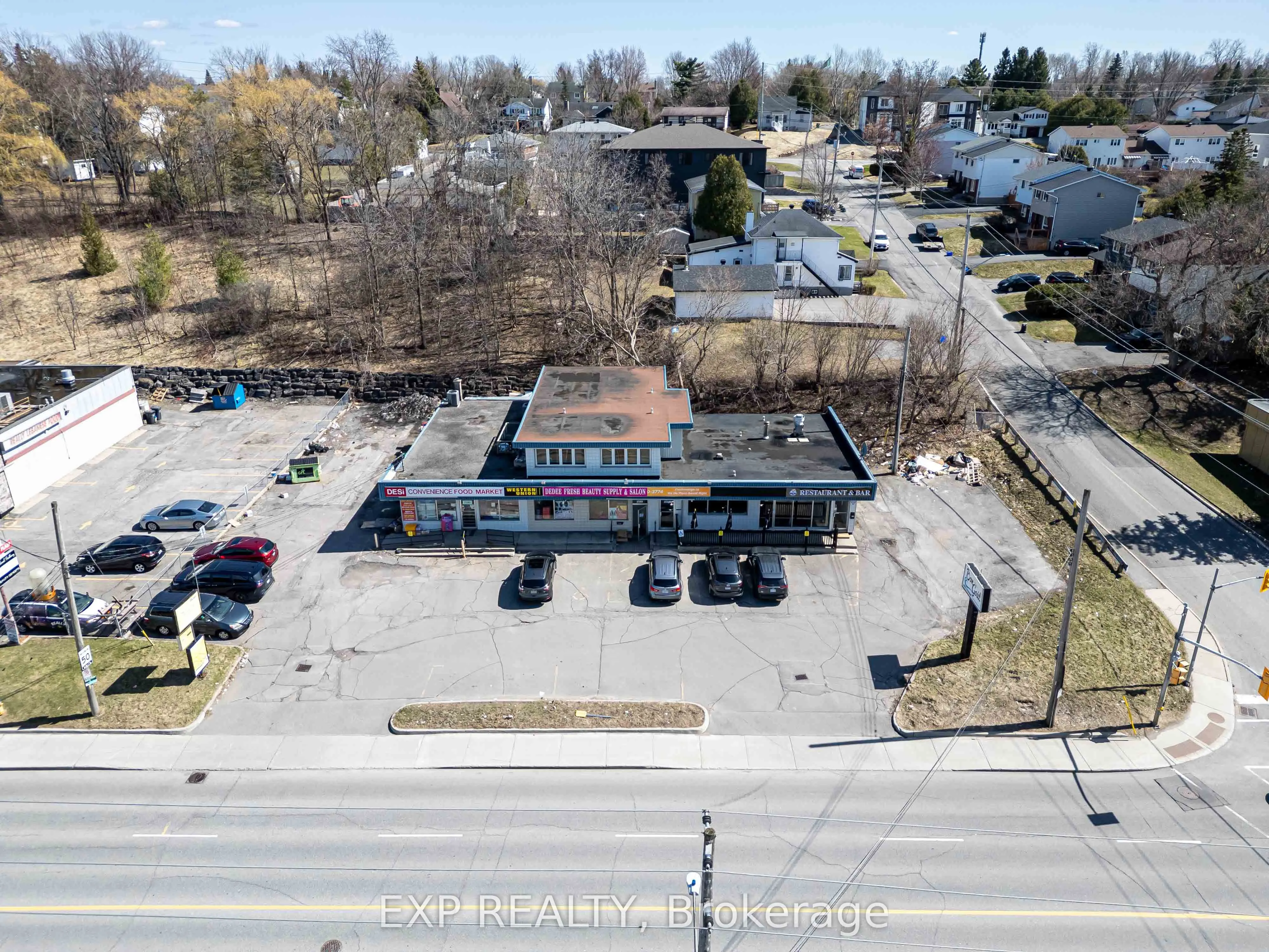 2564 - 2580 ST JOSEPH Boulevard