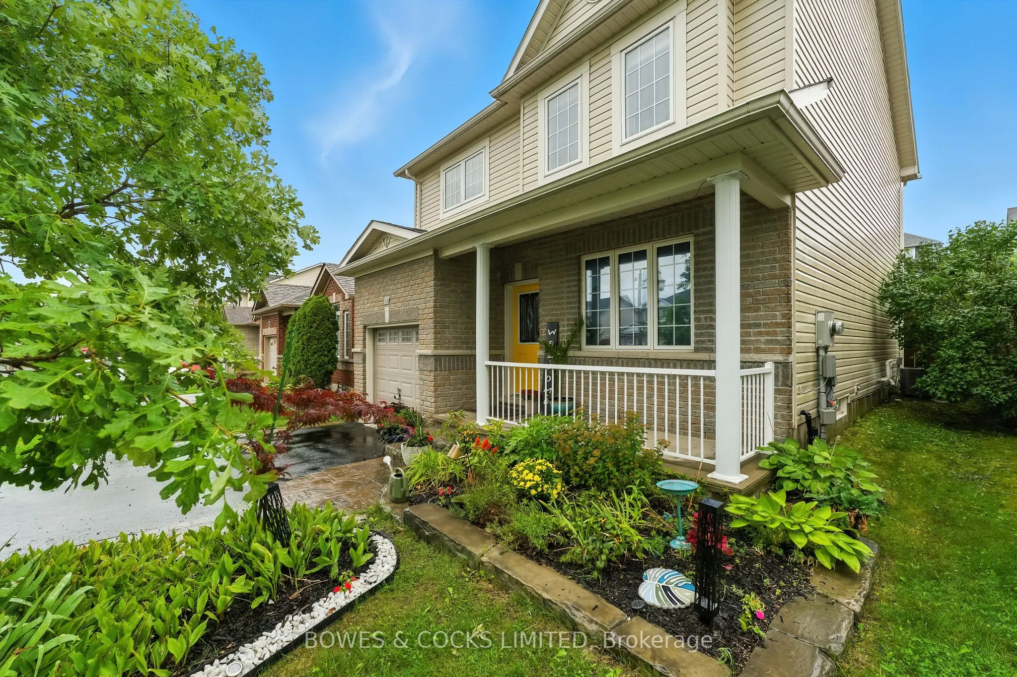 210 Farrier Crescent