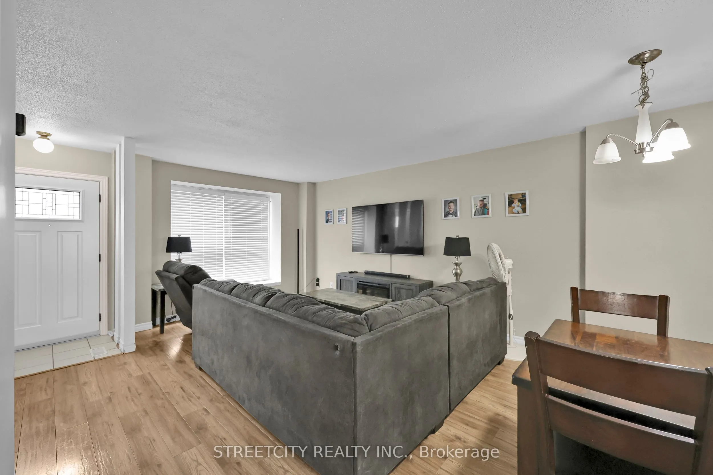 253 Taylor Street, #8