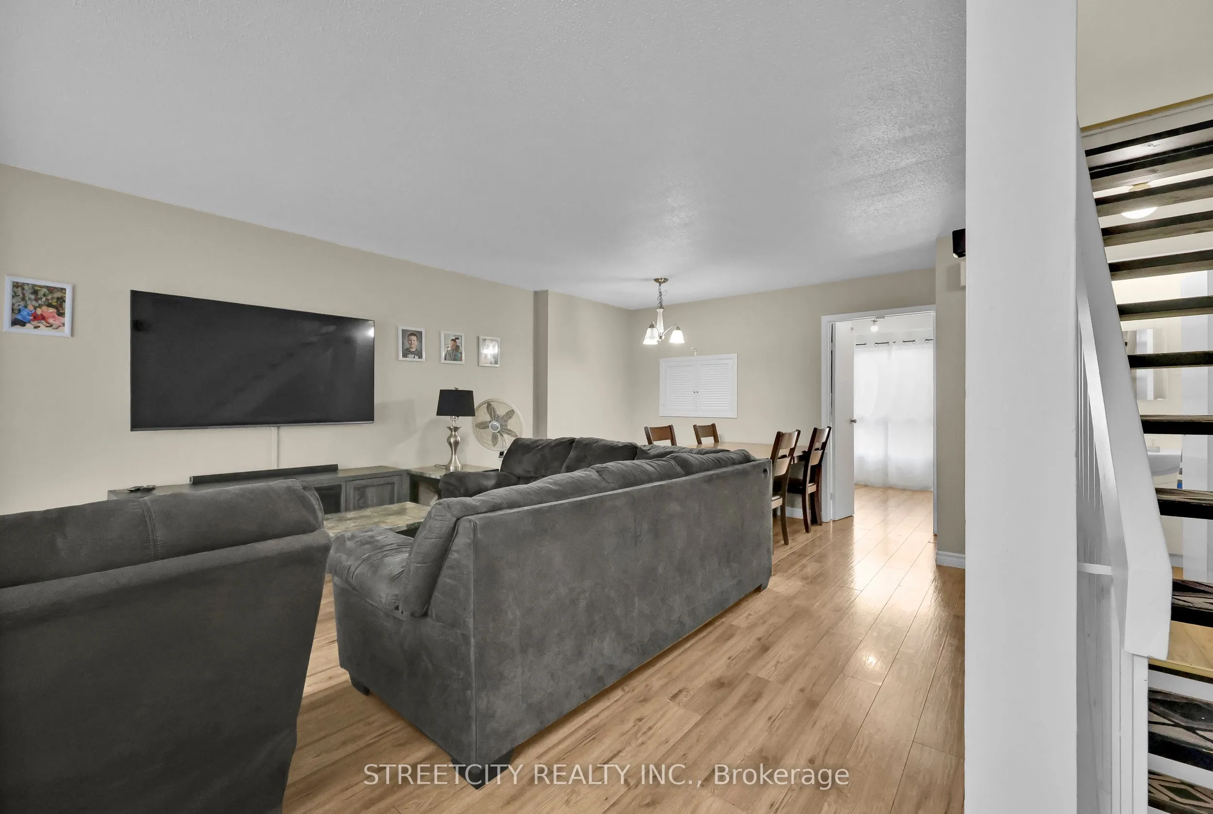 253 Taylor Street, #8