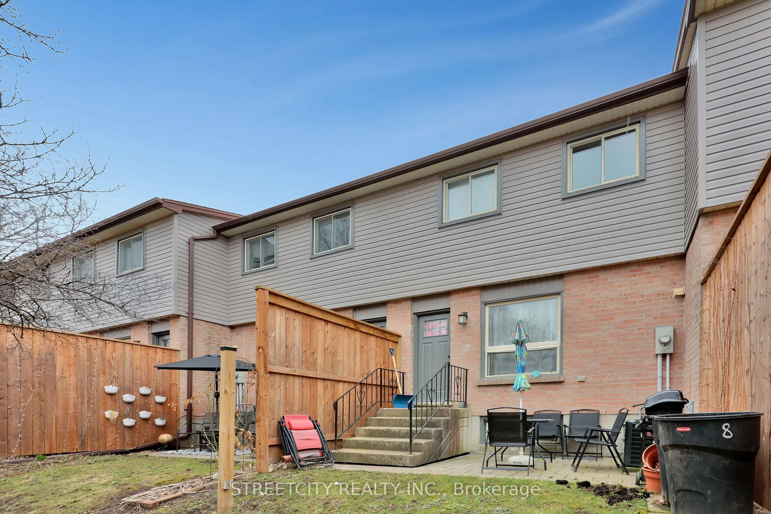 253 Taylor Street, #8