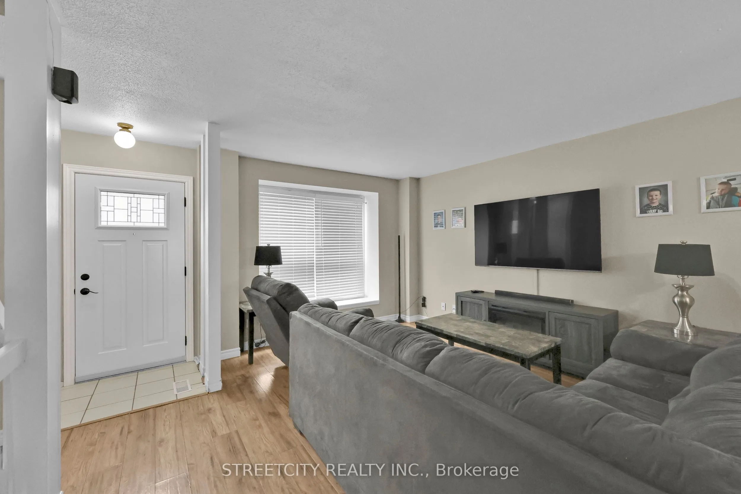 253 Taylor Street, #8