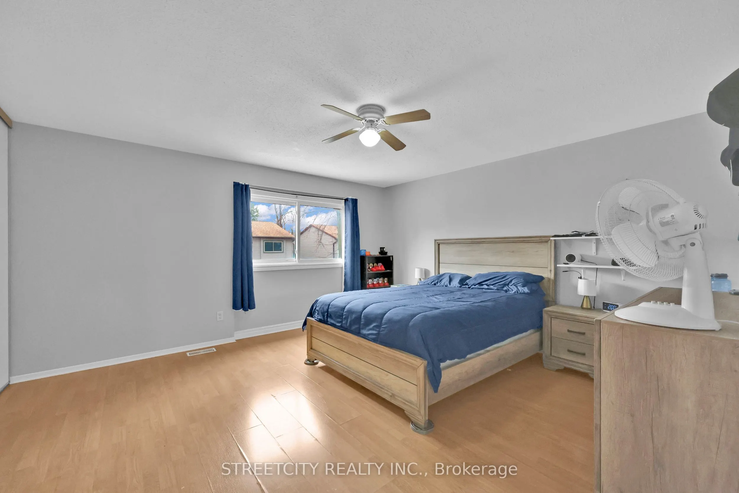 253 Taylor Street, #8