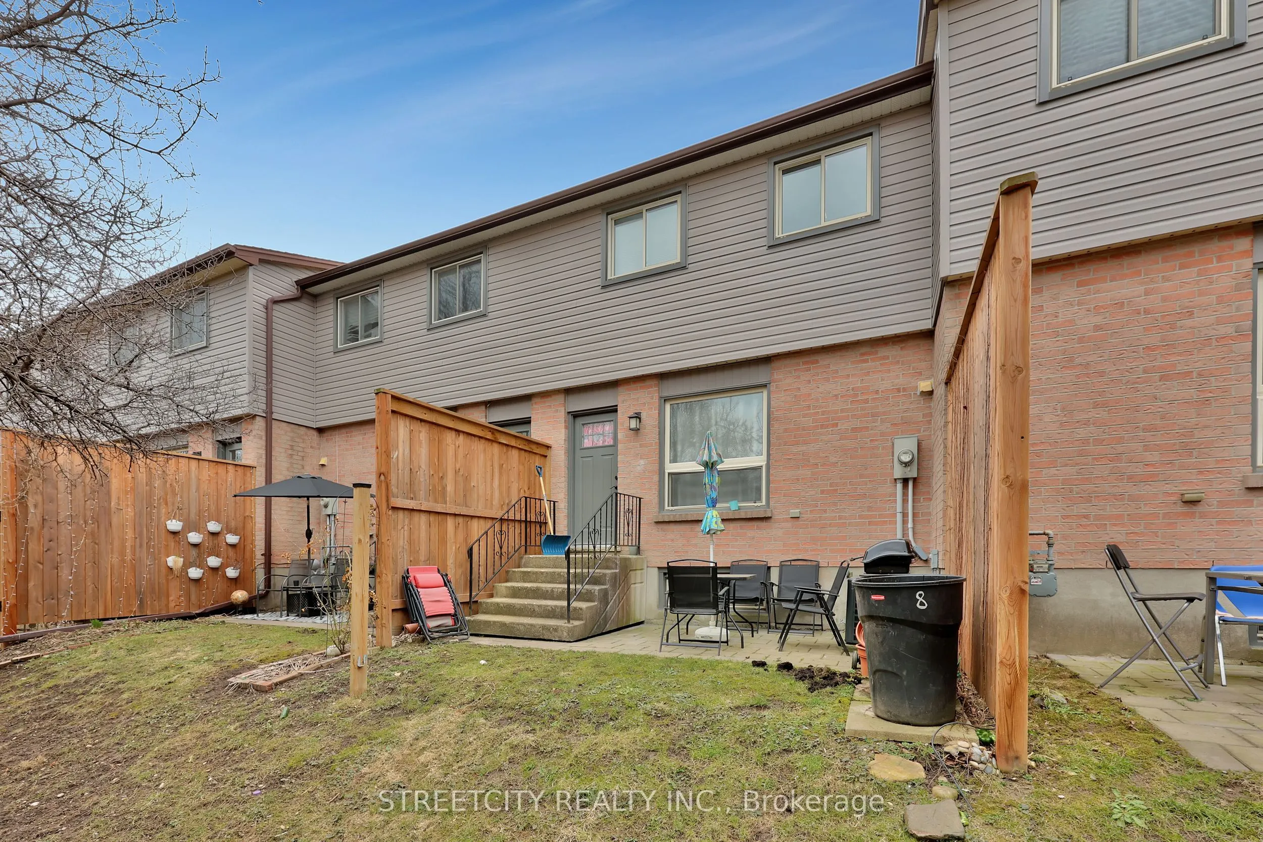 253 Taylor Street, #8