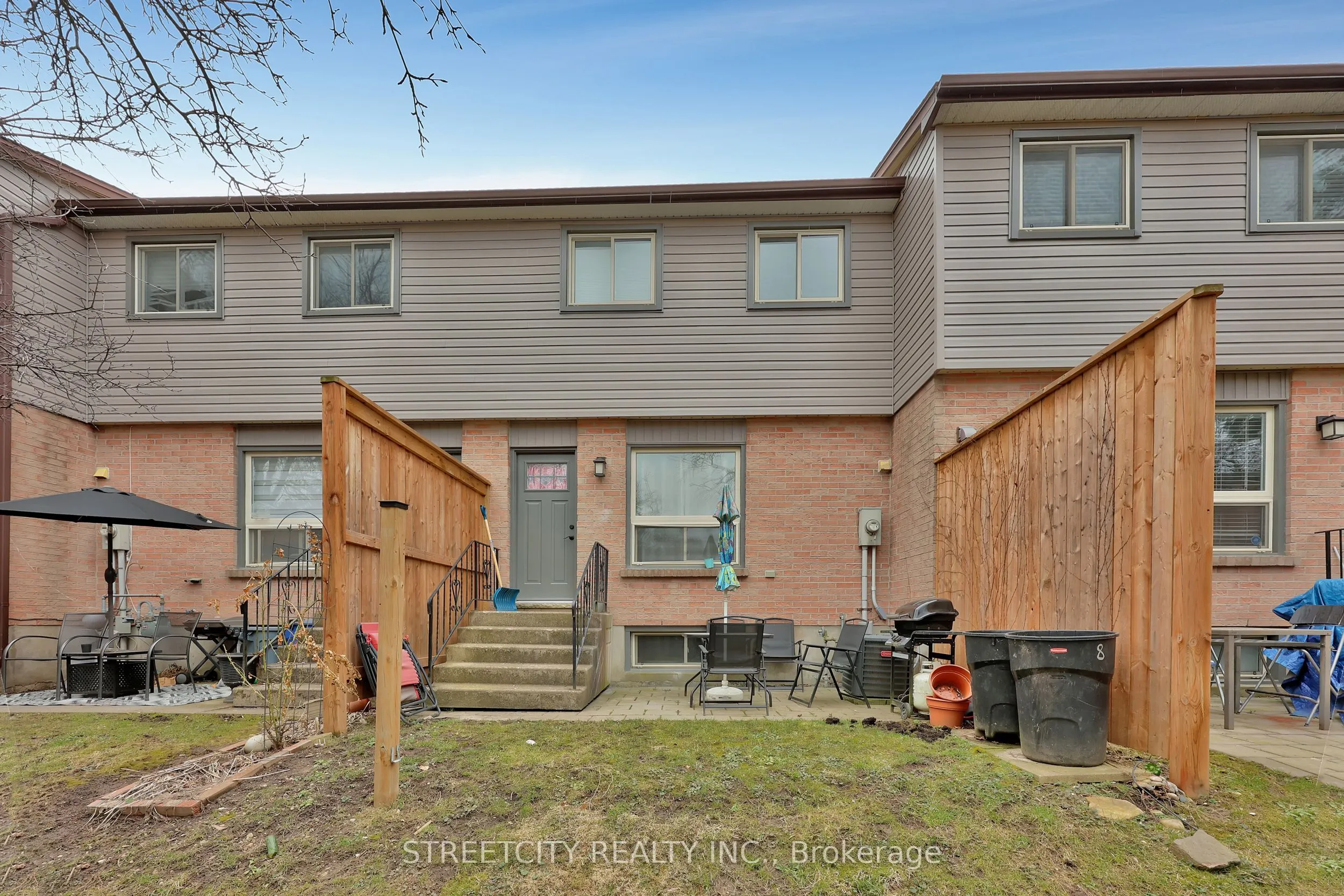 253 Taylor Street, #8