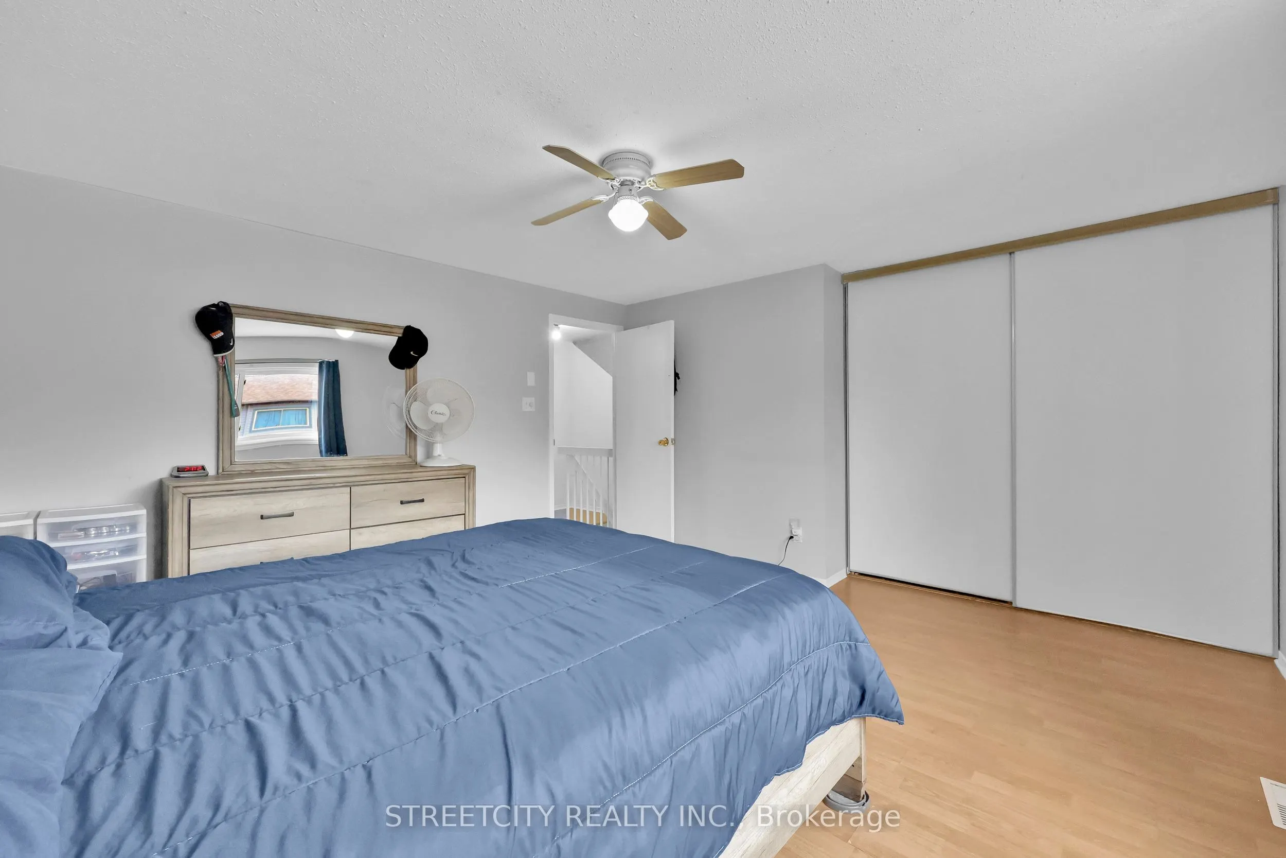 253 Taylor Street, #8