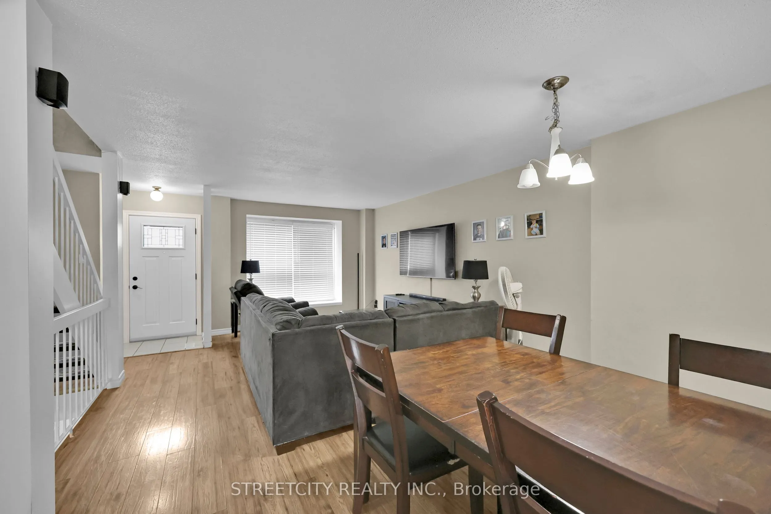 253 Taylor Street, #8