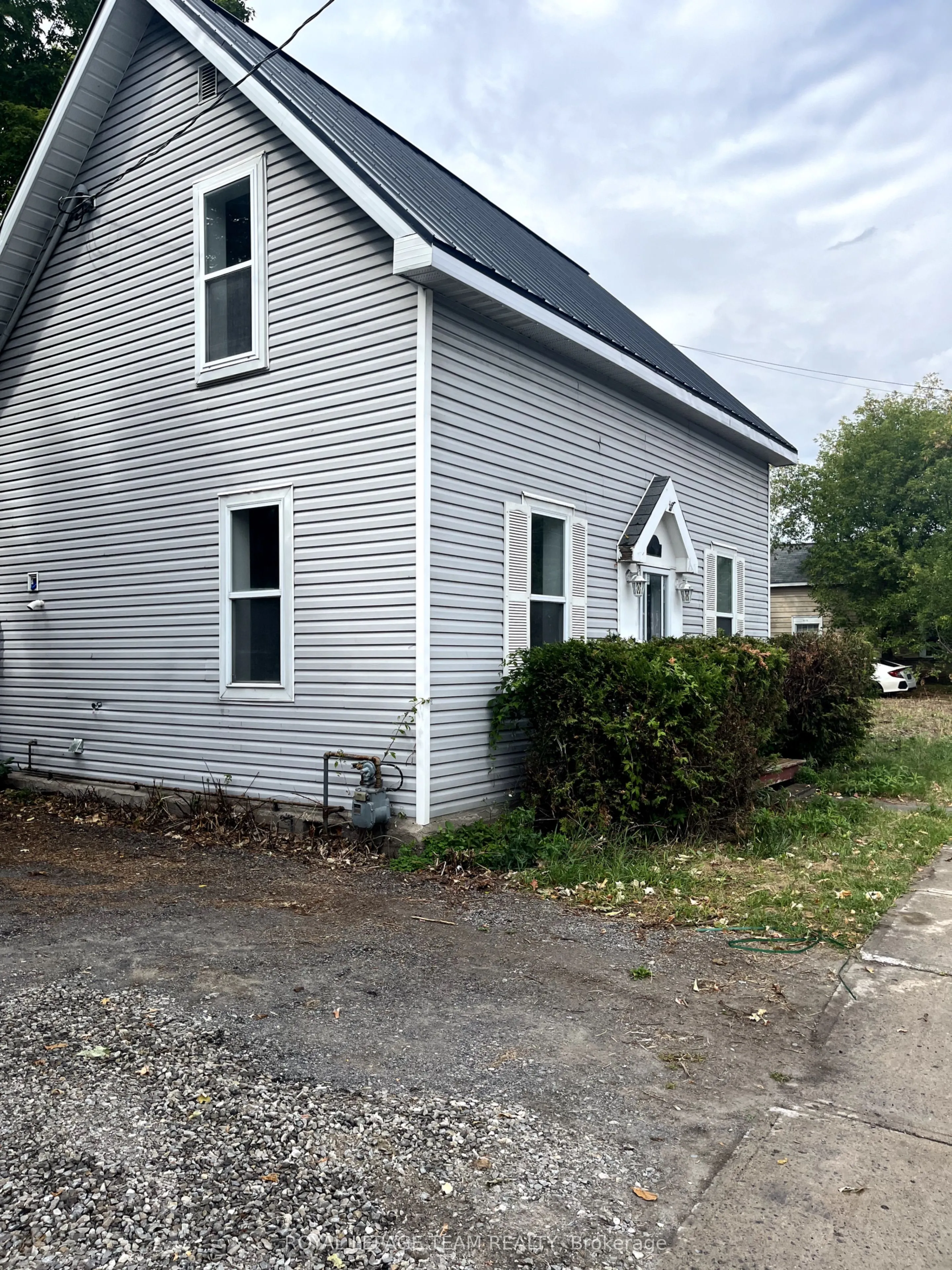 212 Franktown Road