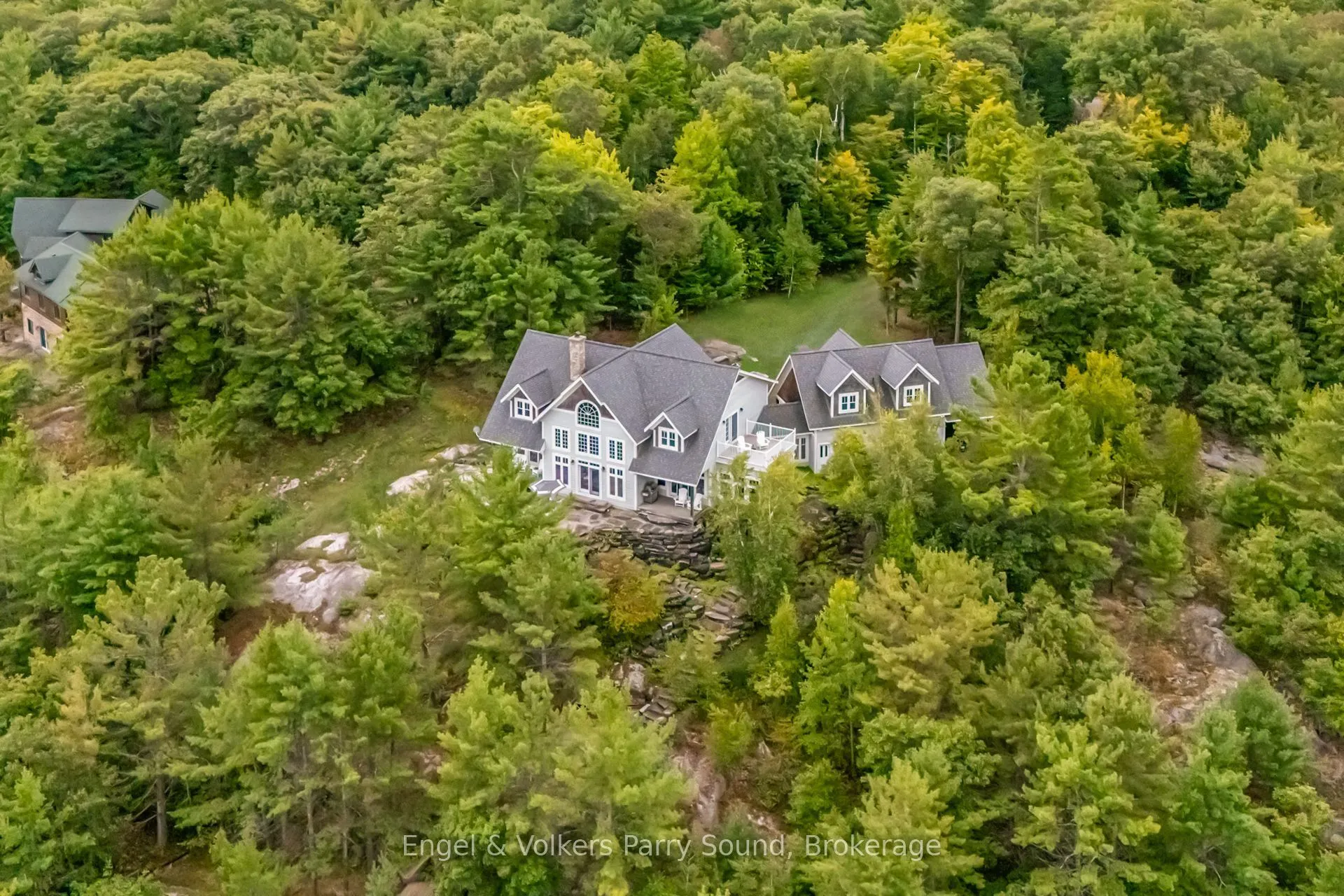 22 Beacon Point Drive