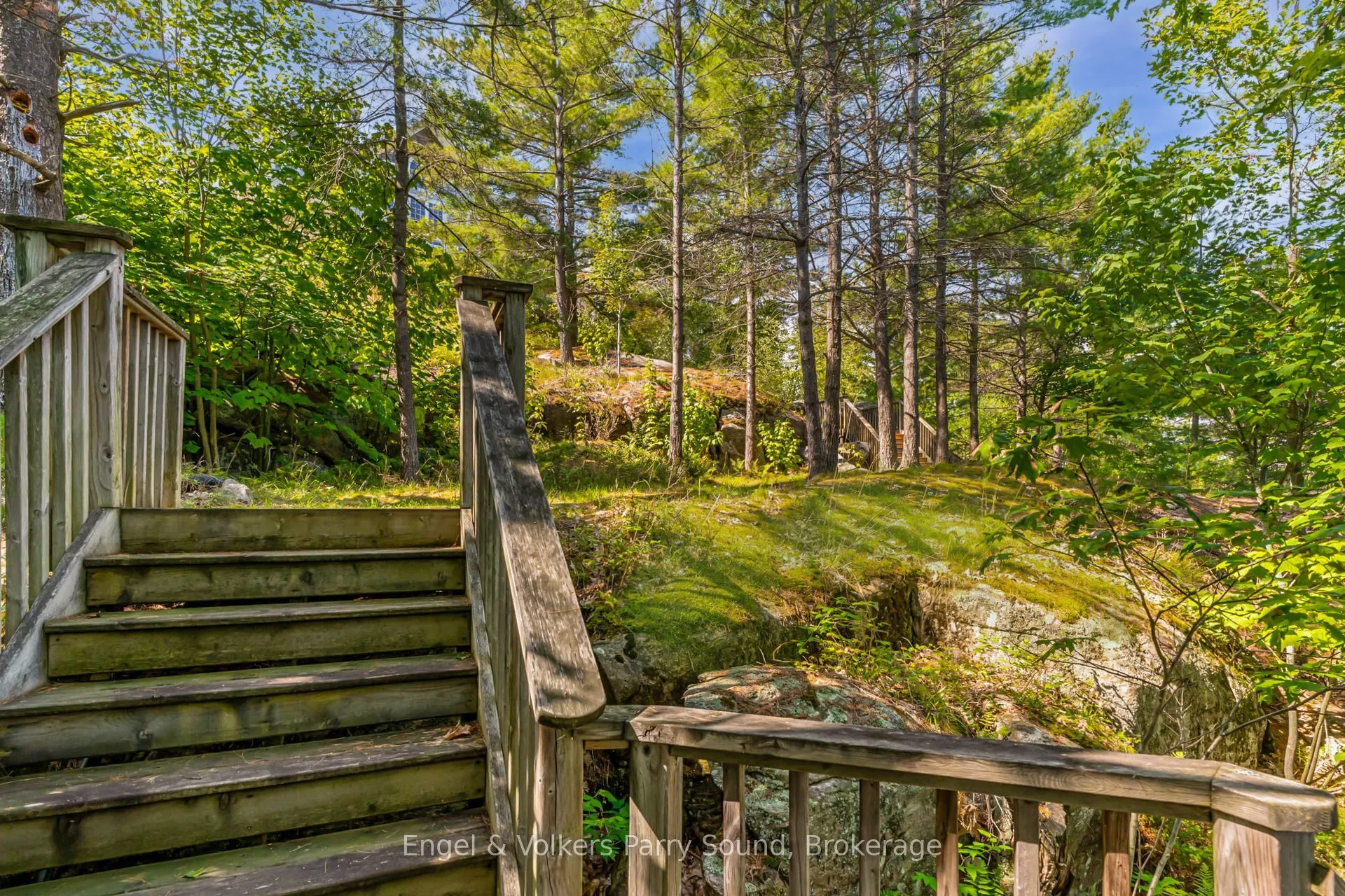 22 Beacon Point Drive