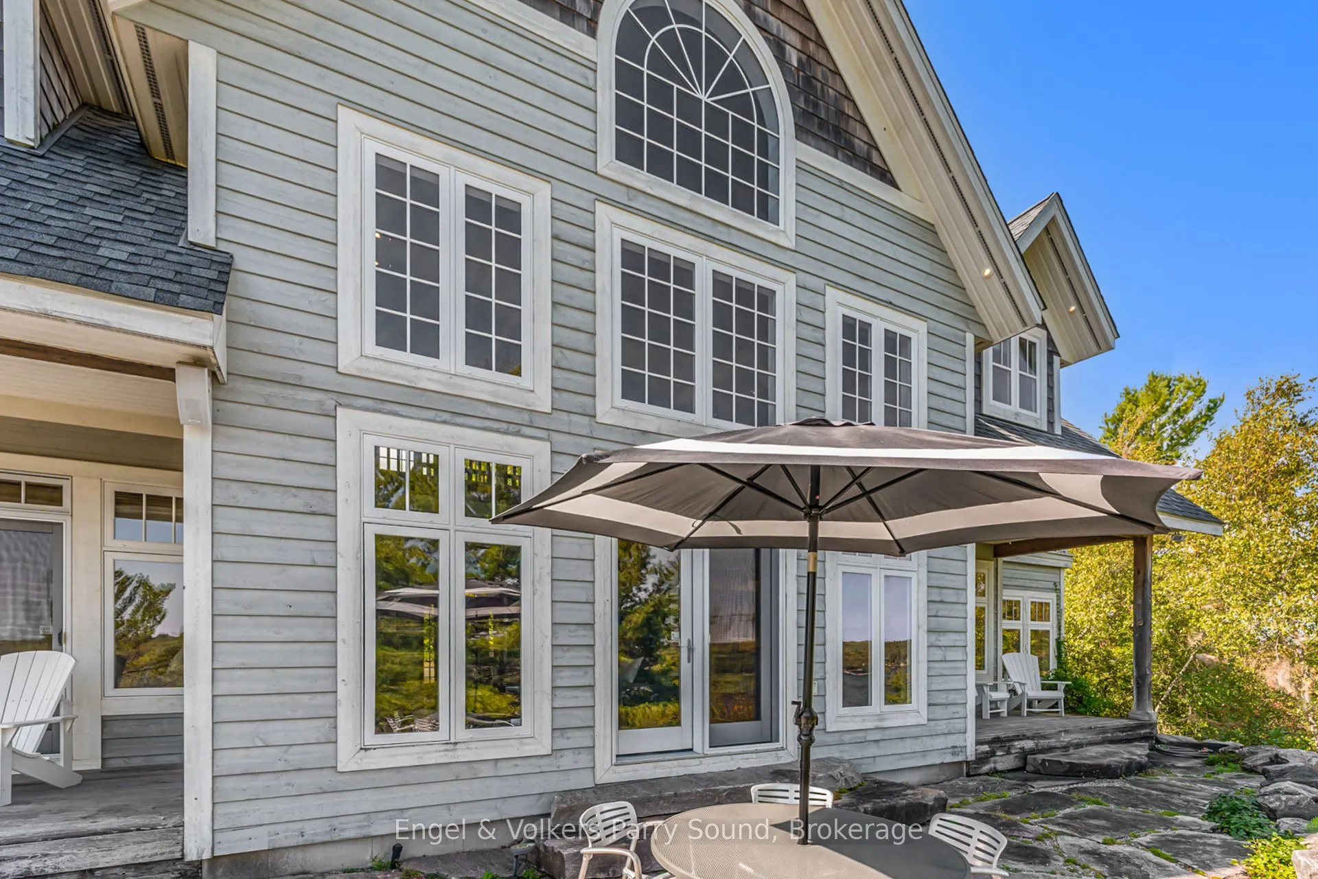 22 Beacon Point Drive