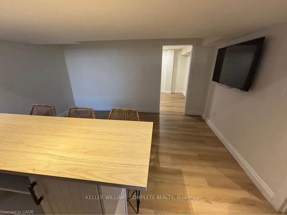 4 Bankfield Crescent, #2