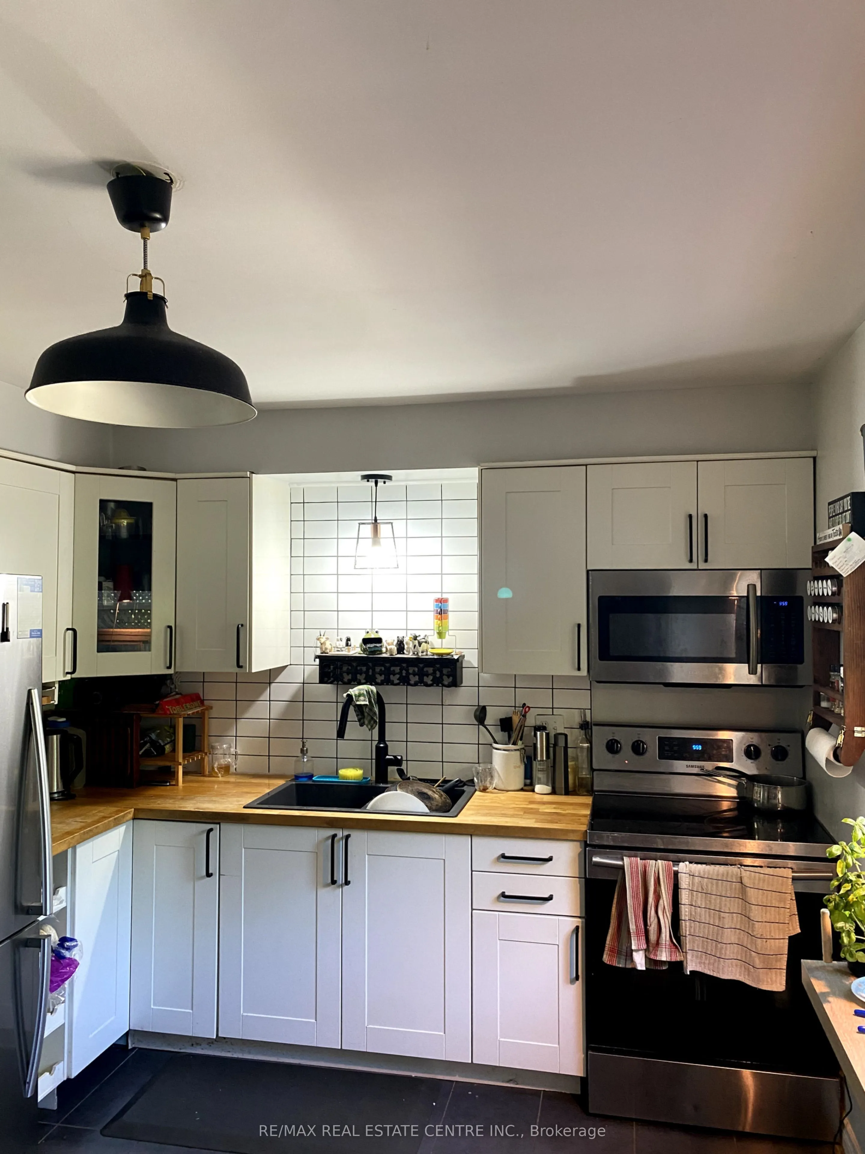 14 Chalmers Street S, #4