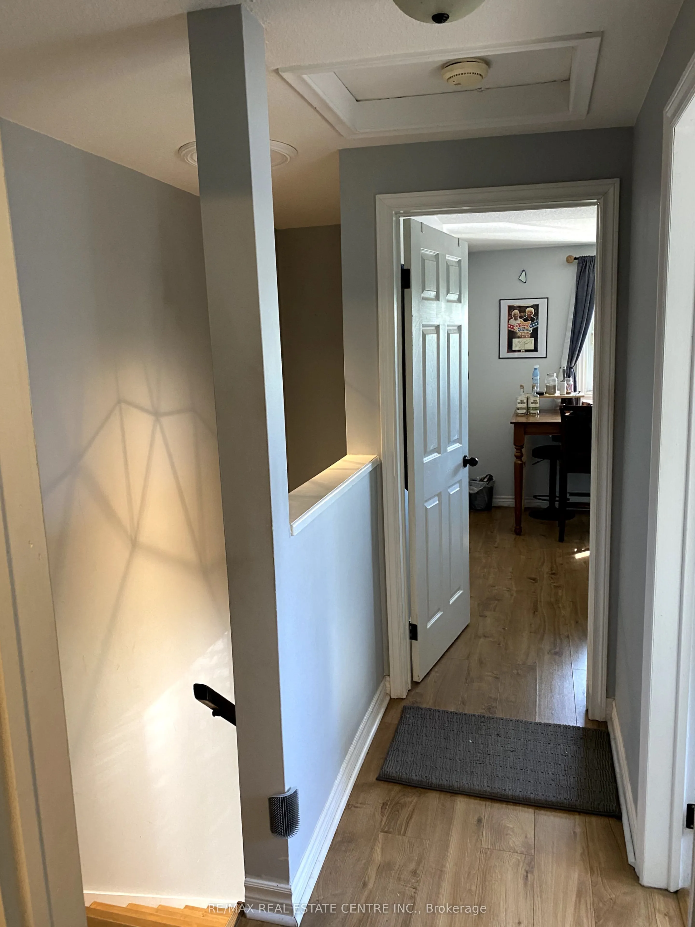 14 Chalmers Street S, #4