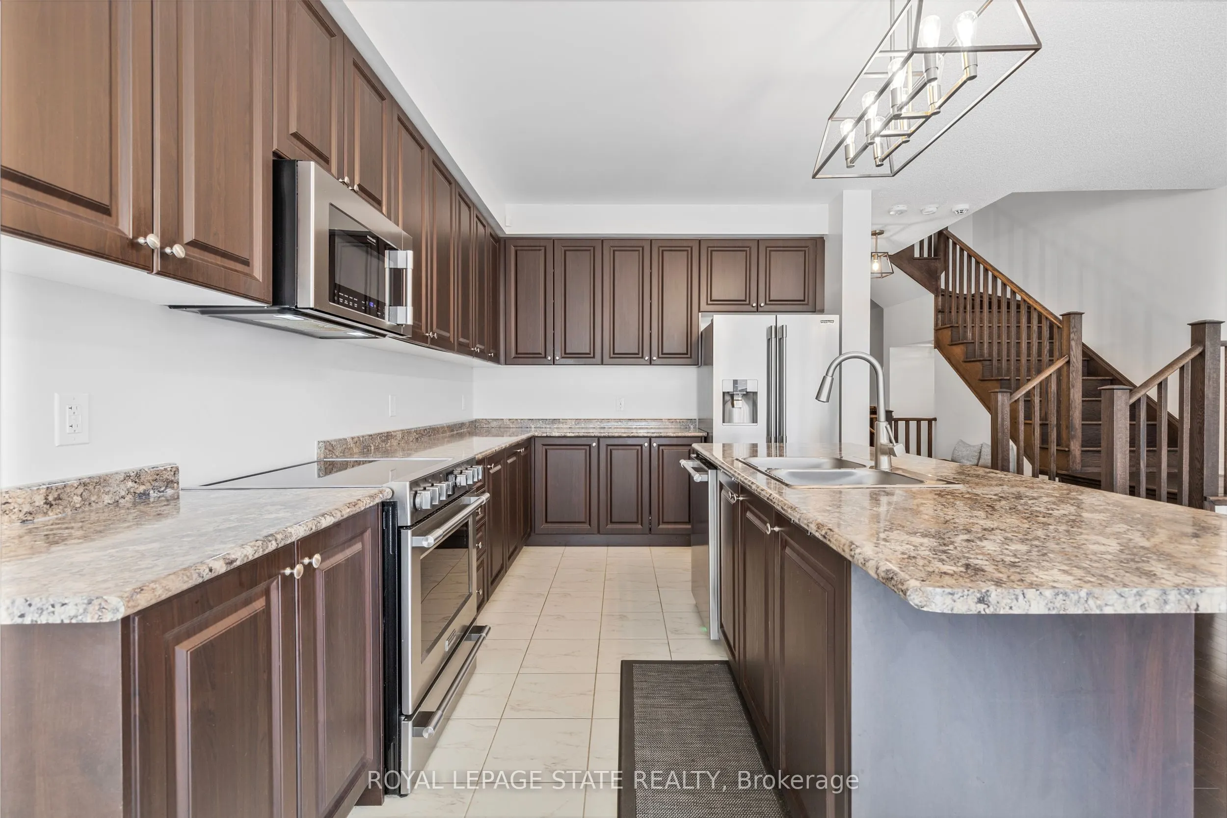 4102 Fracchioni Drive