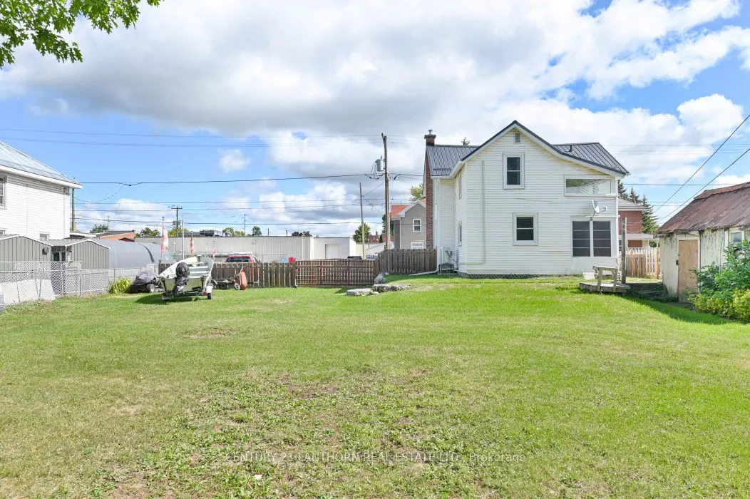 44 Metcalf Street