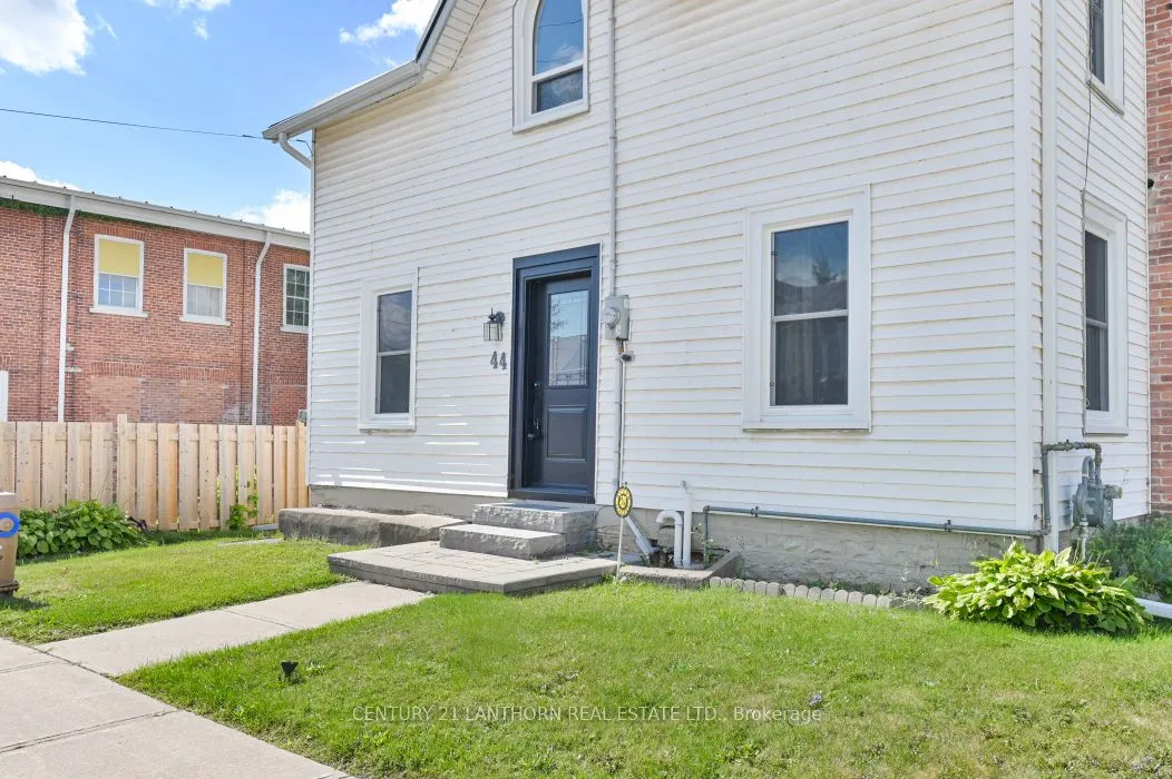 44 Metcalf Street