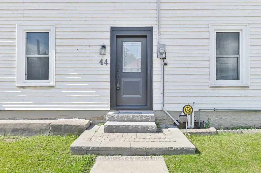 44 Metcalf Street