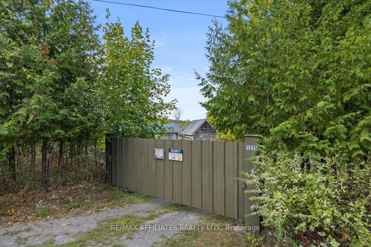 1215 Narrows Lock Road
