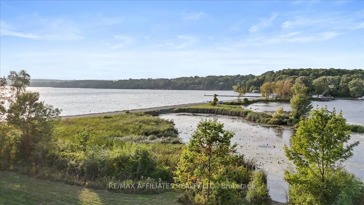 1215 Narrows Lock Road