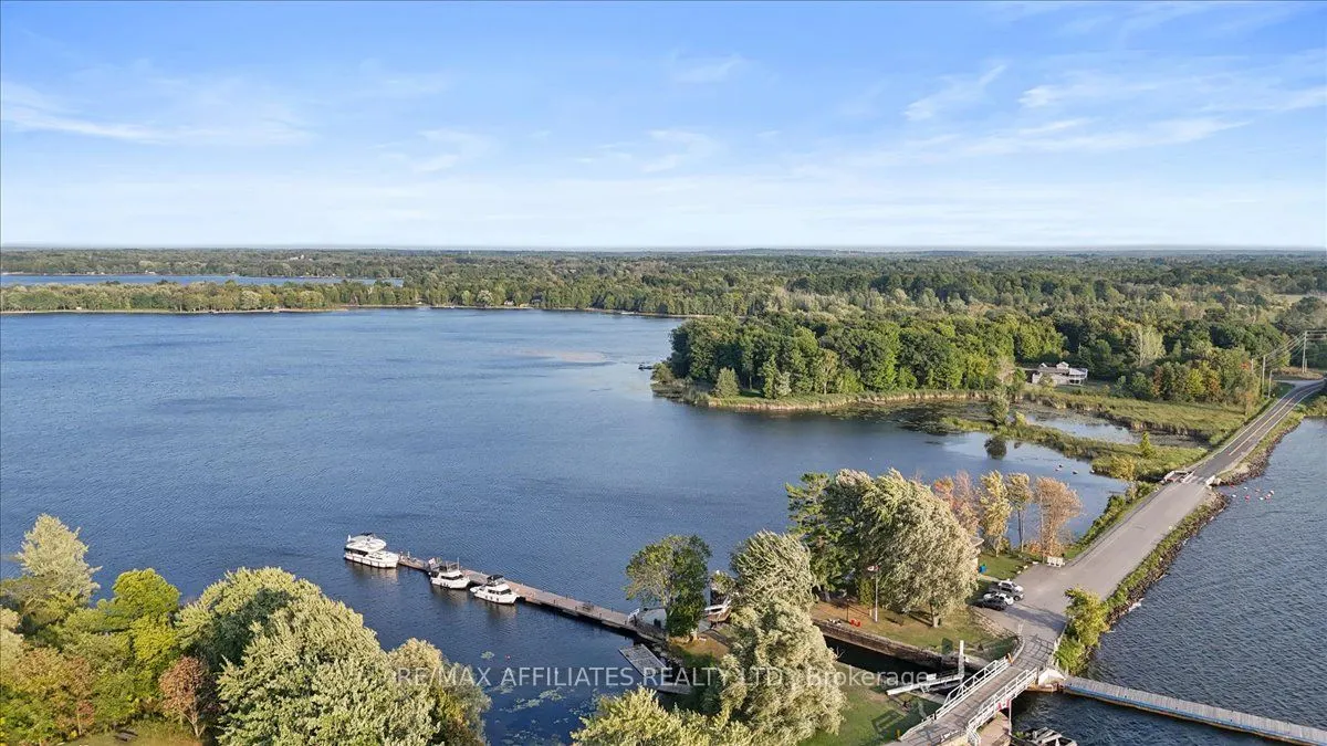 1215 Narrows Lock Road