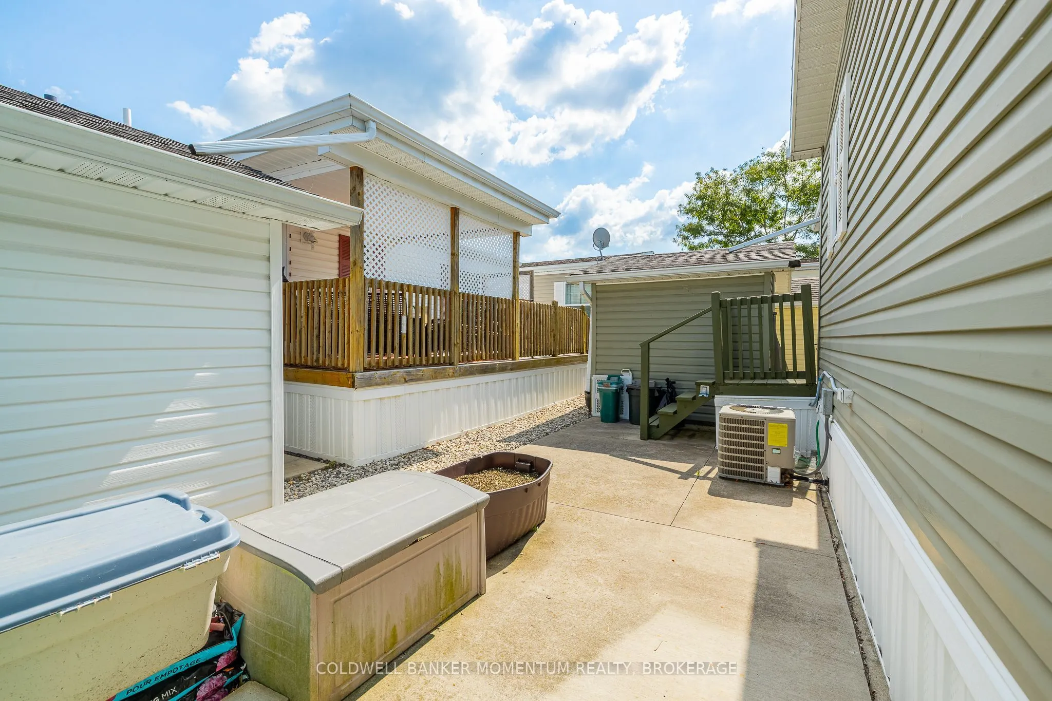 3033 Townline Road, #202