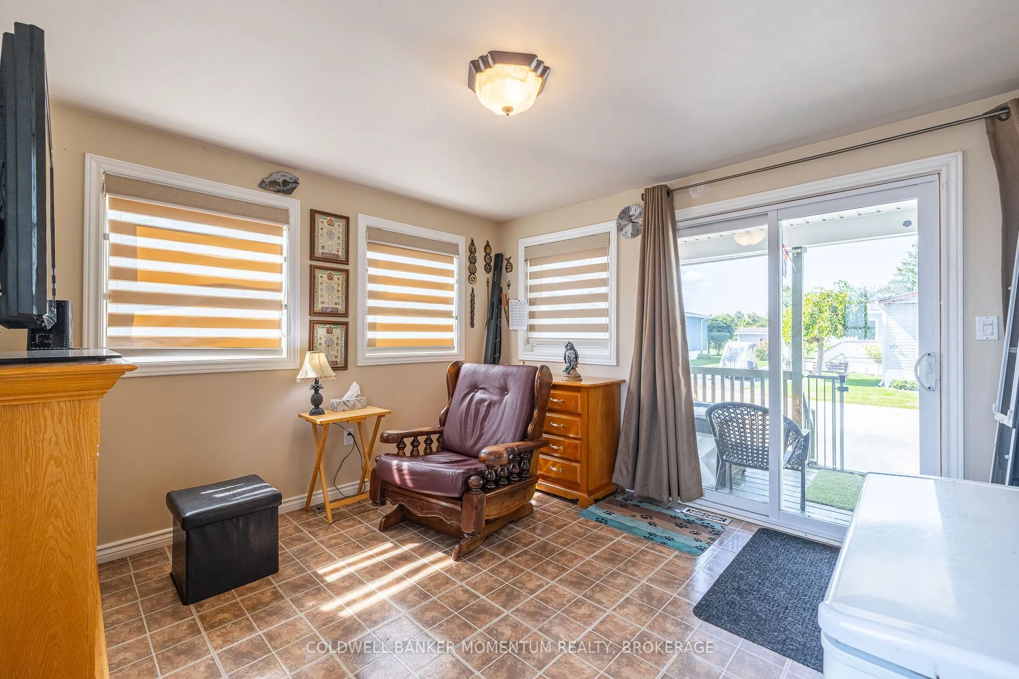 3033 Townline Road, #202