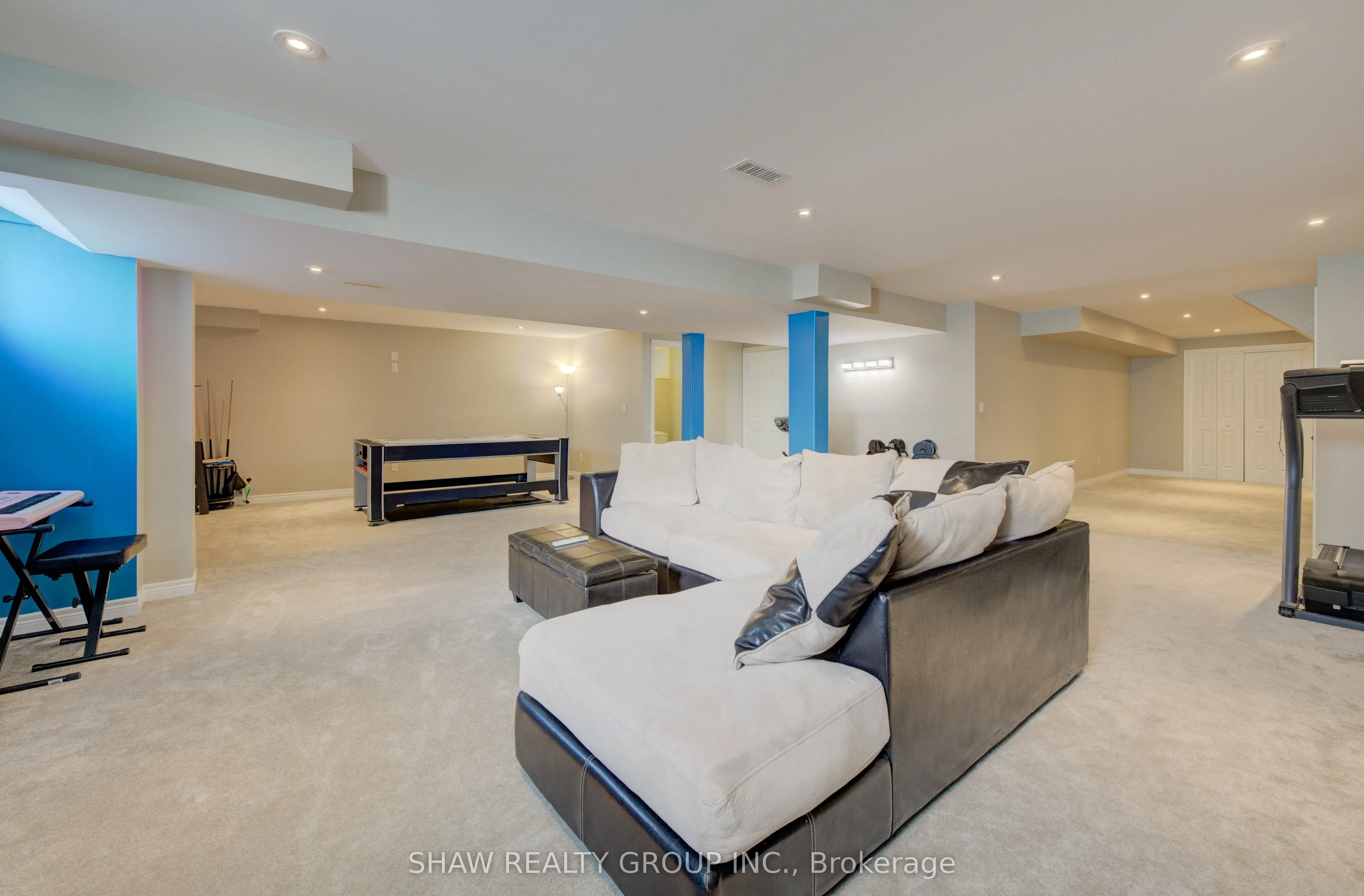 571 Stonehenge Drive