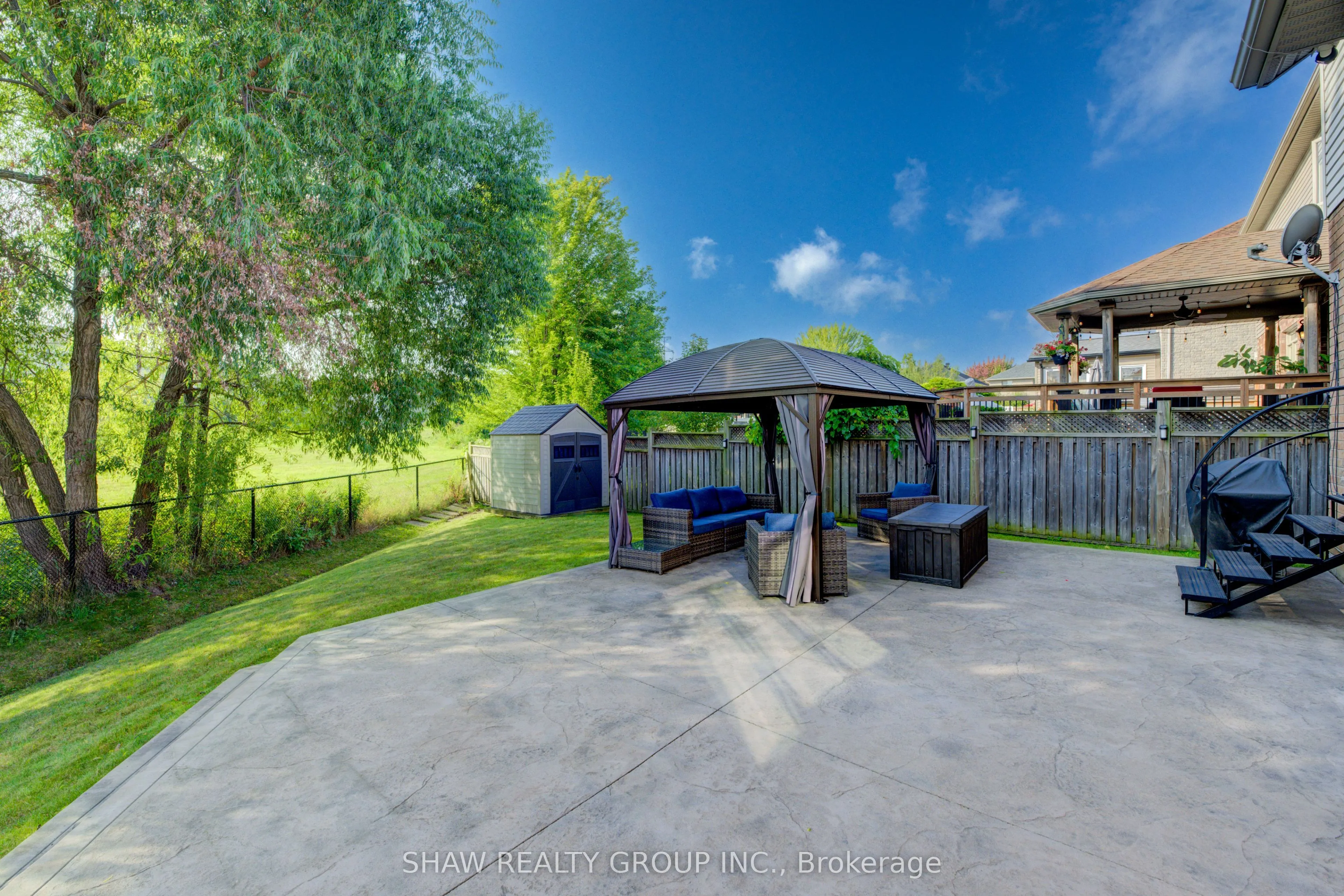 571 Stonehenge Drive