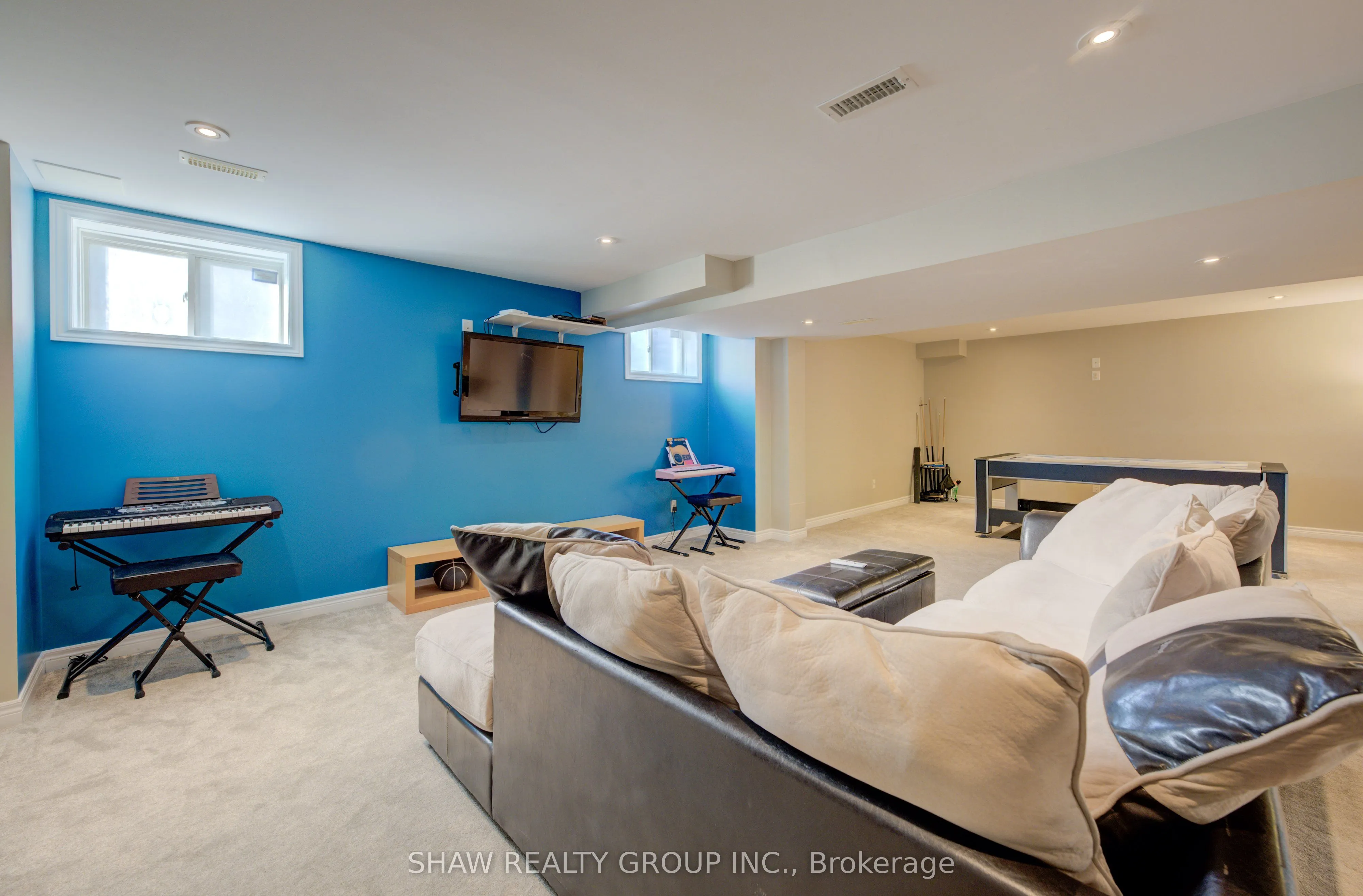 571 Stonehenge Drive