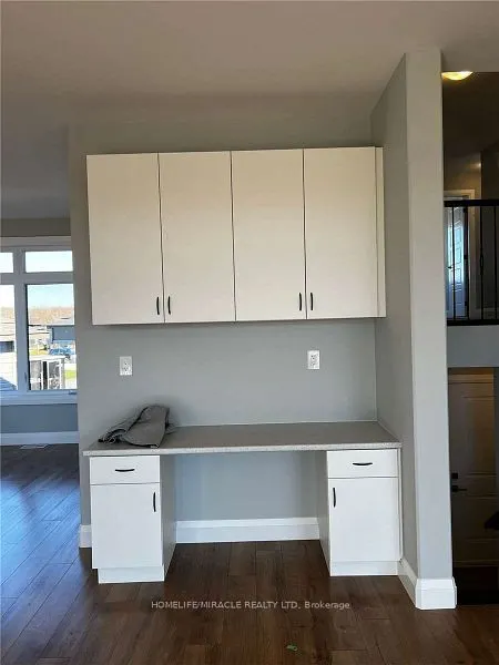 11 Lillys Court