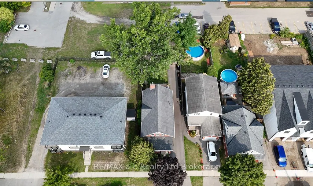 115 Winniett Street