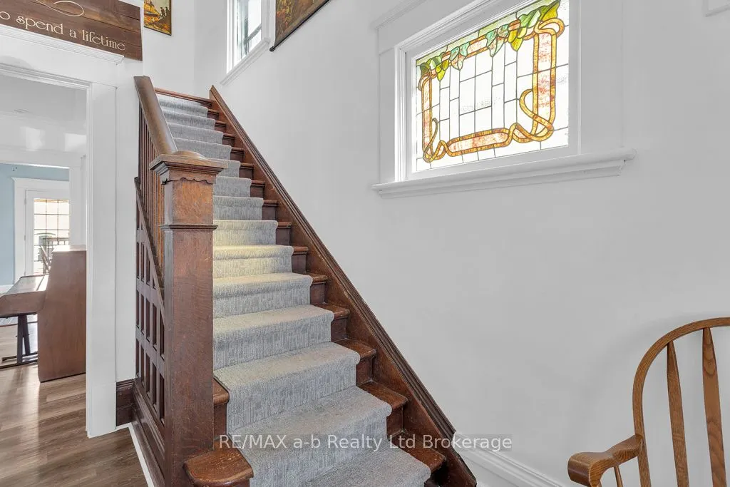 115 Winniett Street