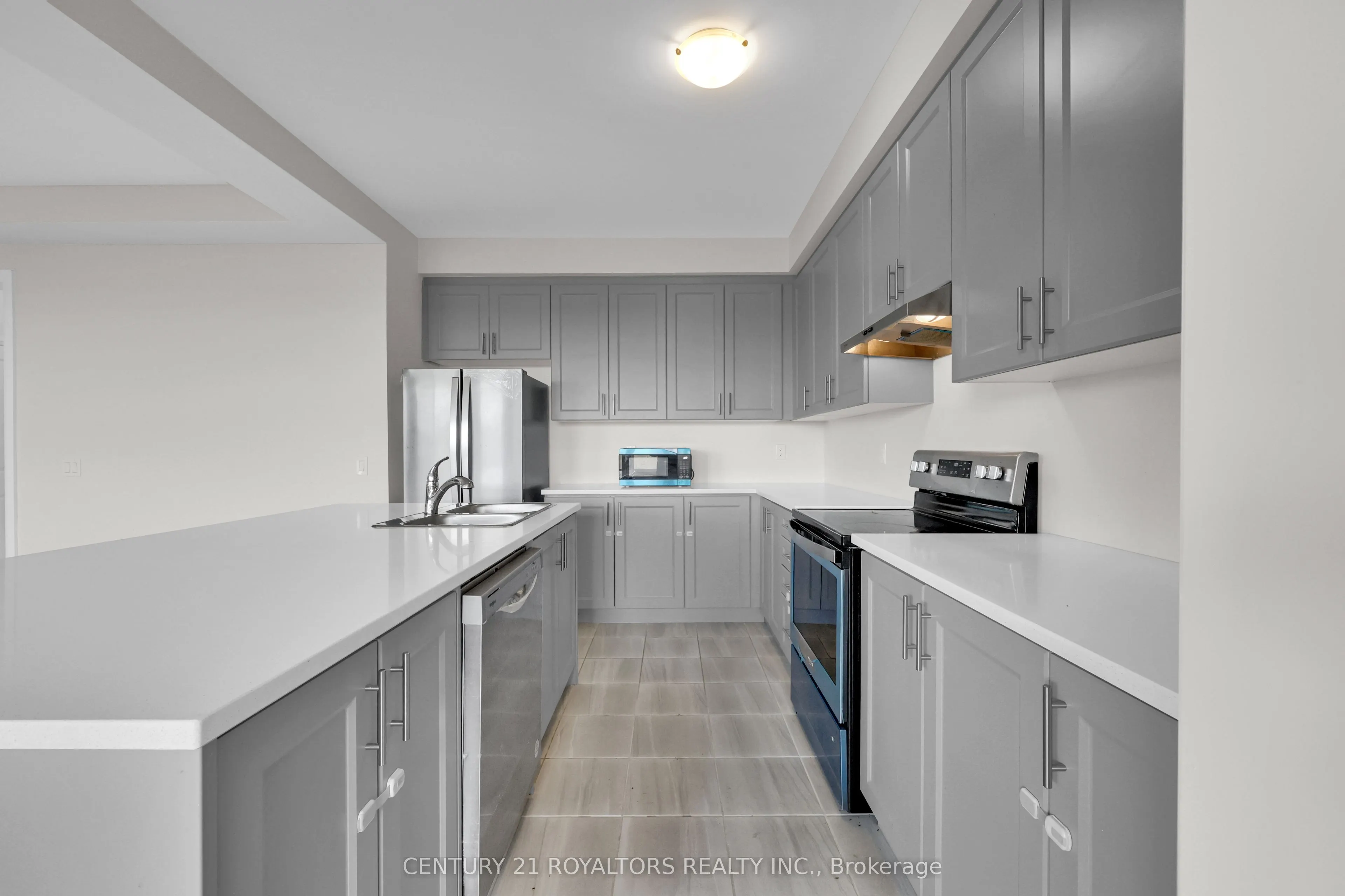 909 Knights Lane