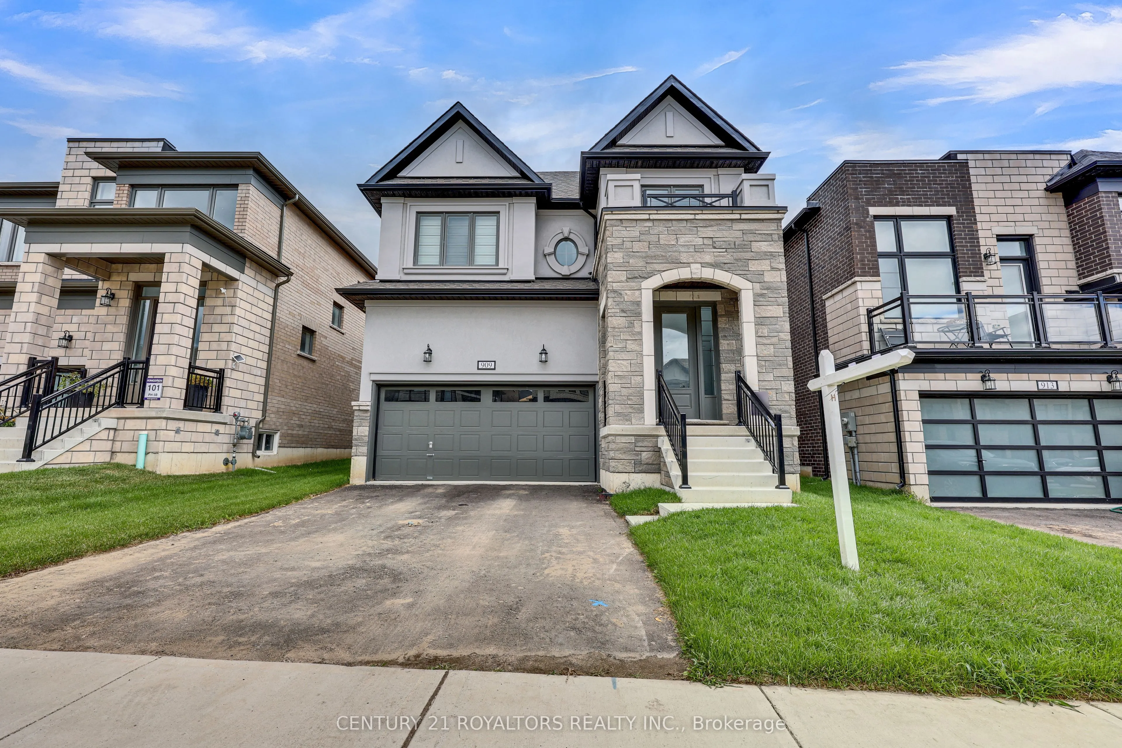 909 Knights Lane