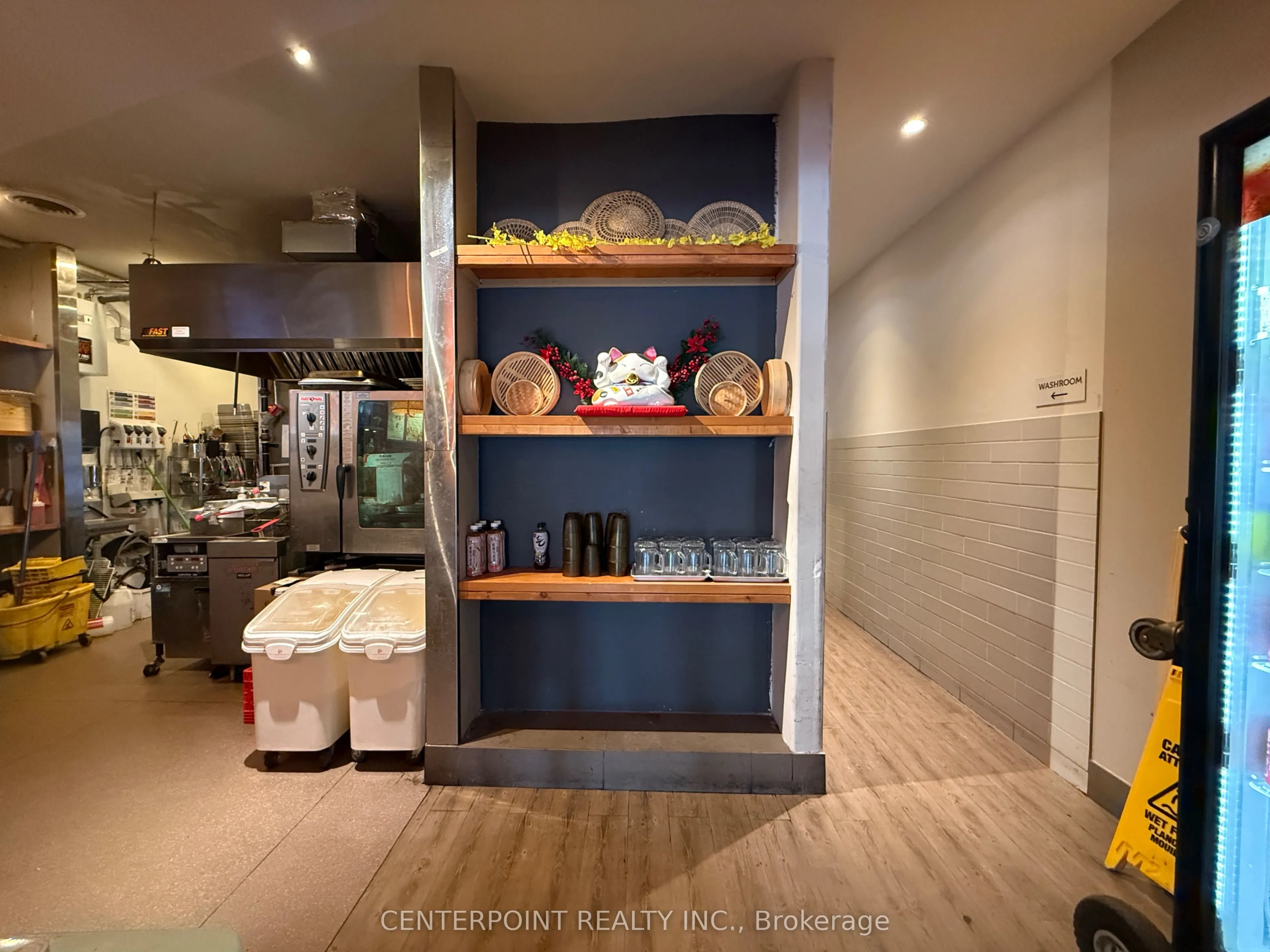 551 Richmond Street, #1