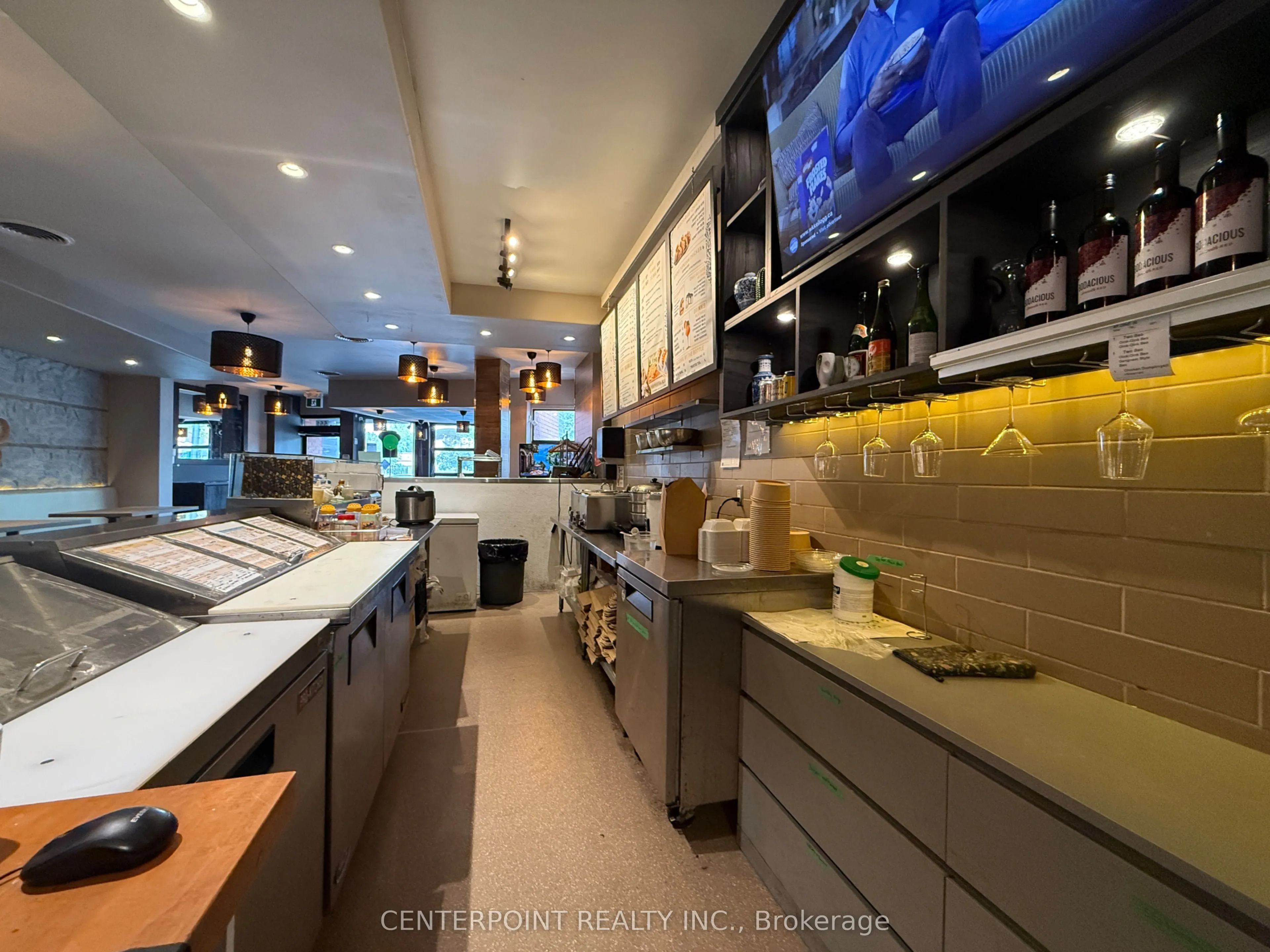 551 Richmond Street, #1