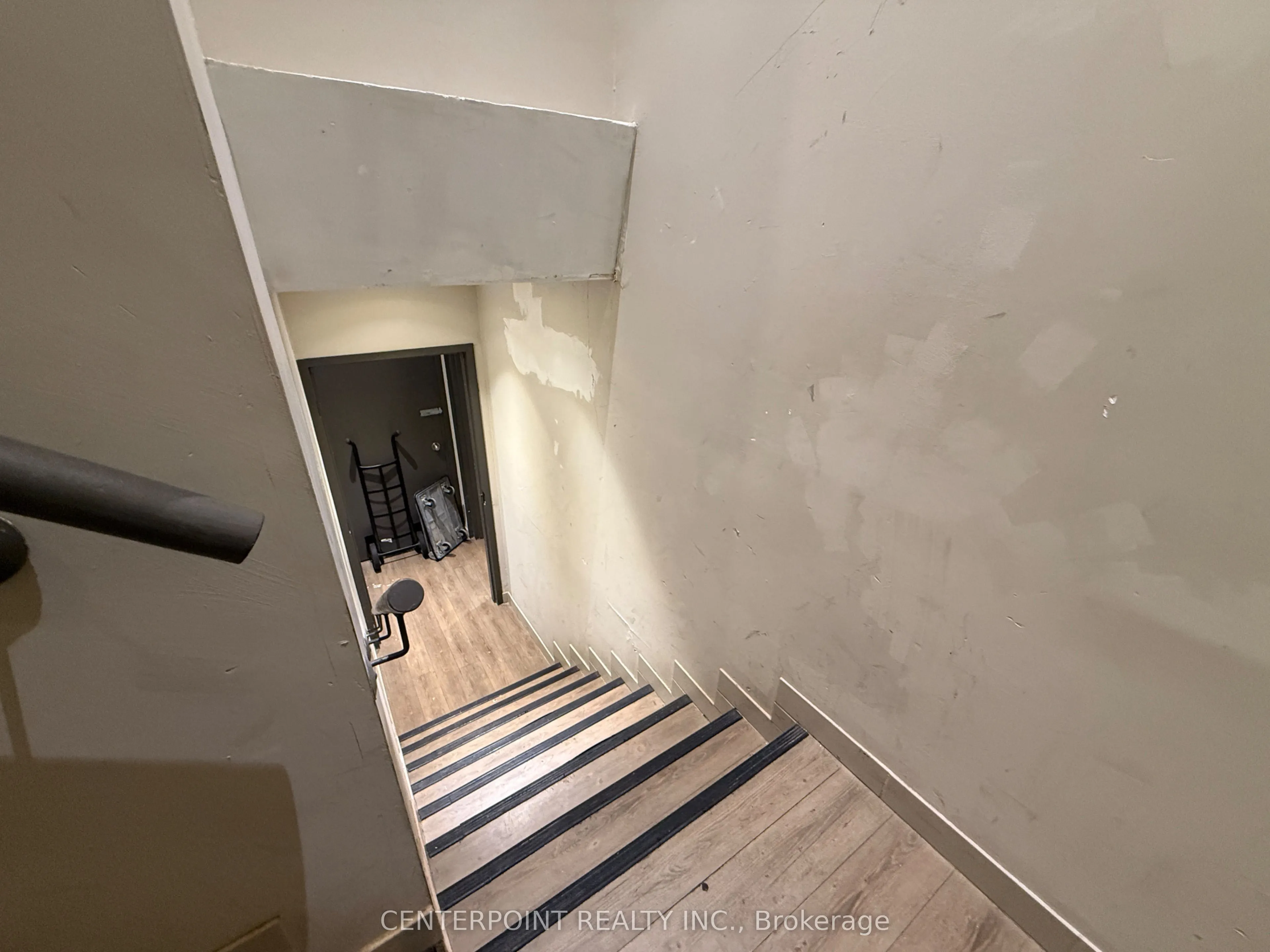 551 Richmond Street, #1