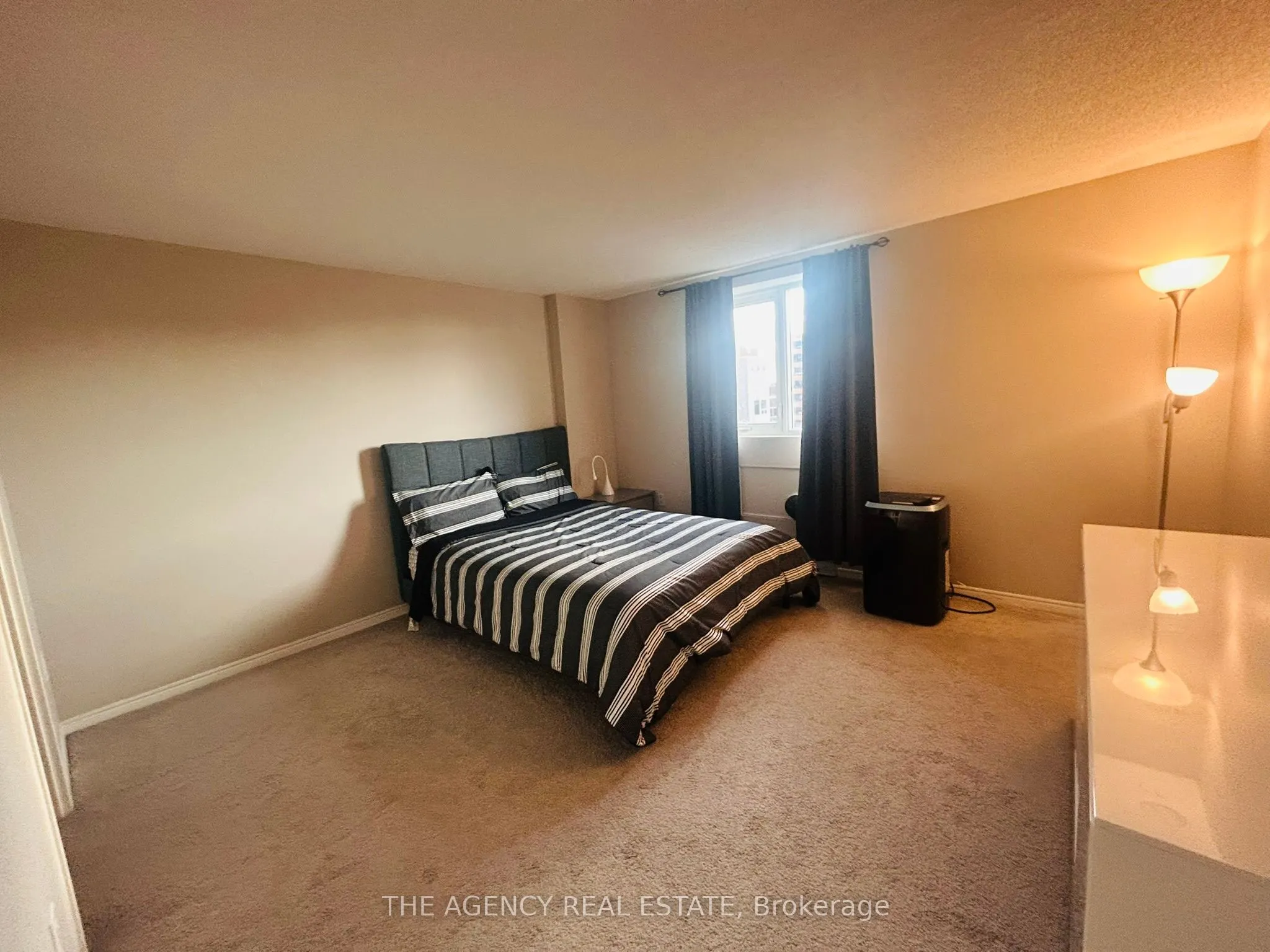 77 Base Line Road W, #602