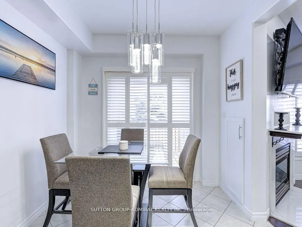 31 Palacebeach Trail